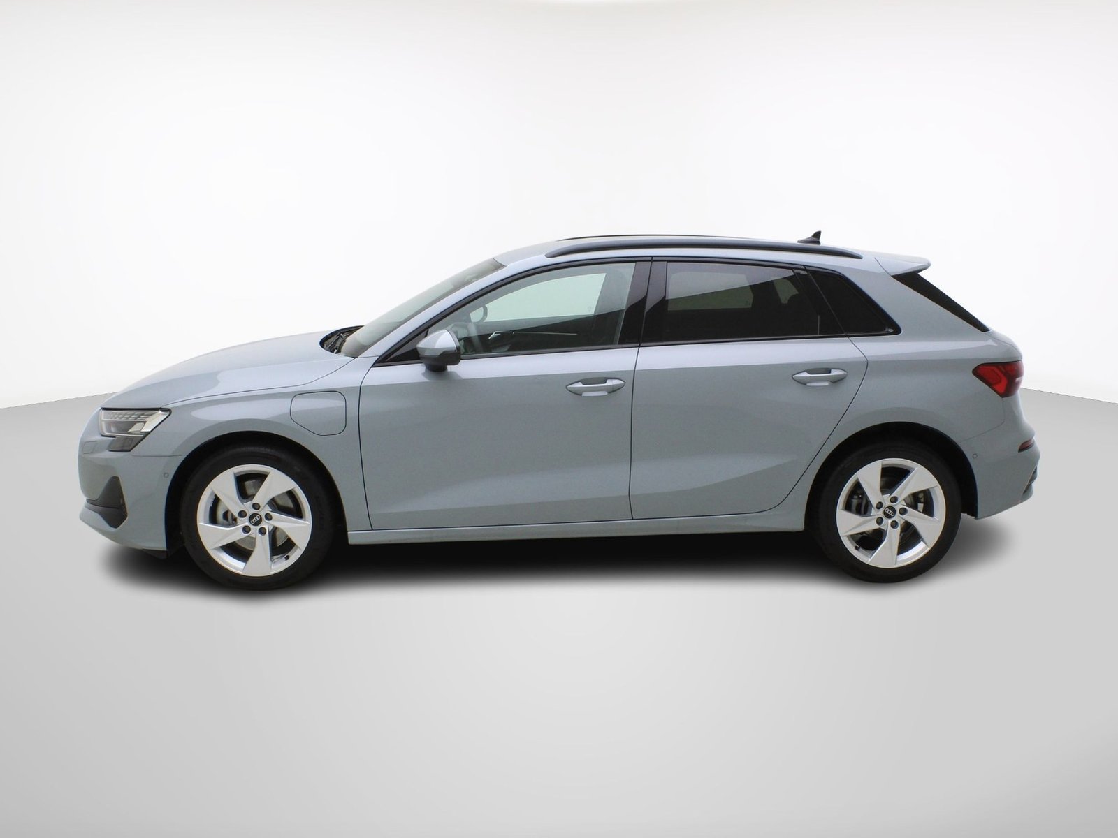 AUDI A3 Sportback 40 TFSI e Advanced S-Tronic **Audi Werksga, Plug-in-Hybrid Benzin/Elektro, Occasion / Gebraucht, Automatik - 3