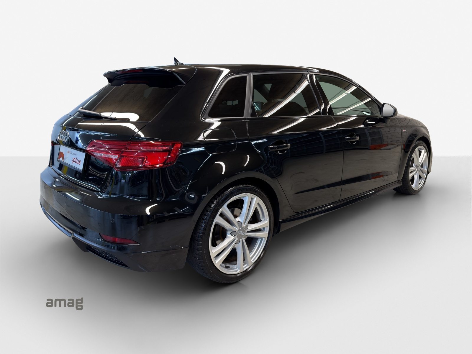 AUDI A3 Sportback 35 TFSI sport, Petrol, Second hand / Used, Automatic - 5