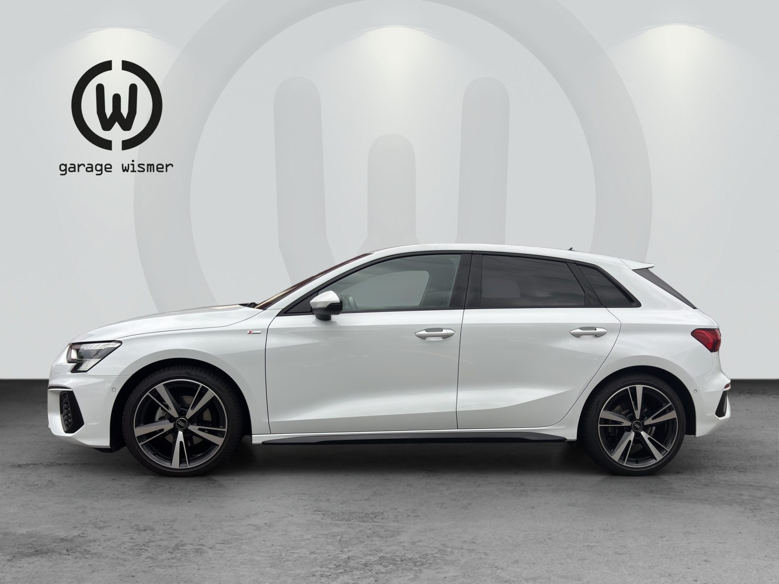 AUDI A3 Sportback 35 TFSI S line Attraction, Essence, Occasion / Utilisé, Automatique - 2