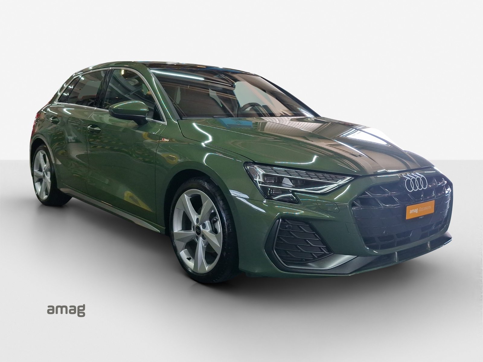 AUDI A3 Sportback TFSI 110 kW S line Attraction, Petrol, Second hand / Used, Automatic - 7