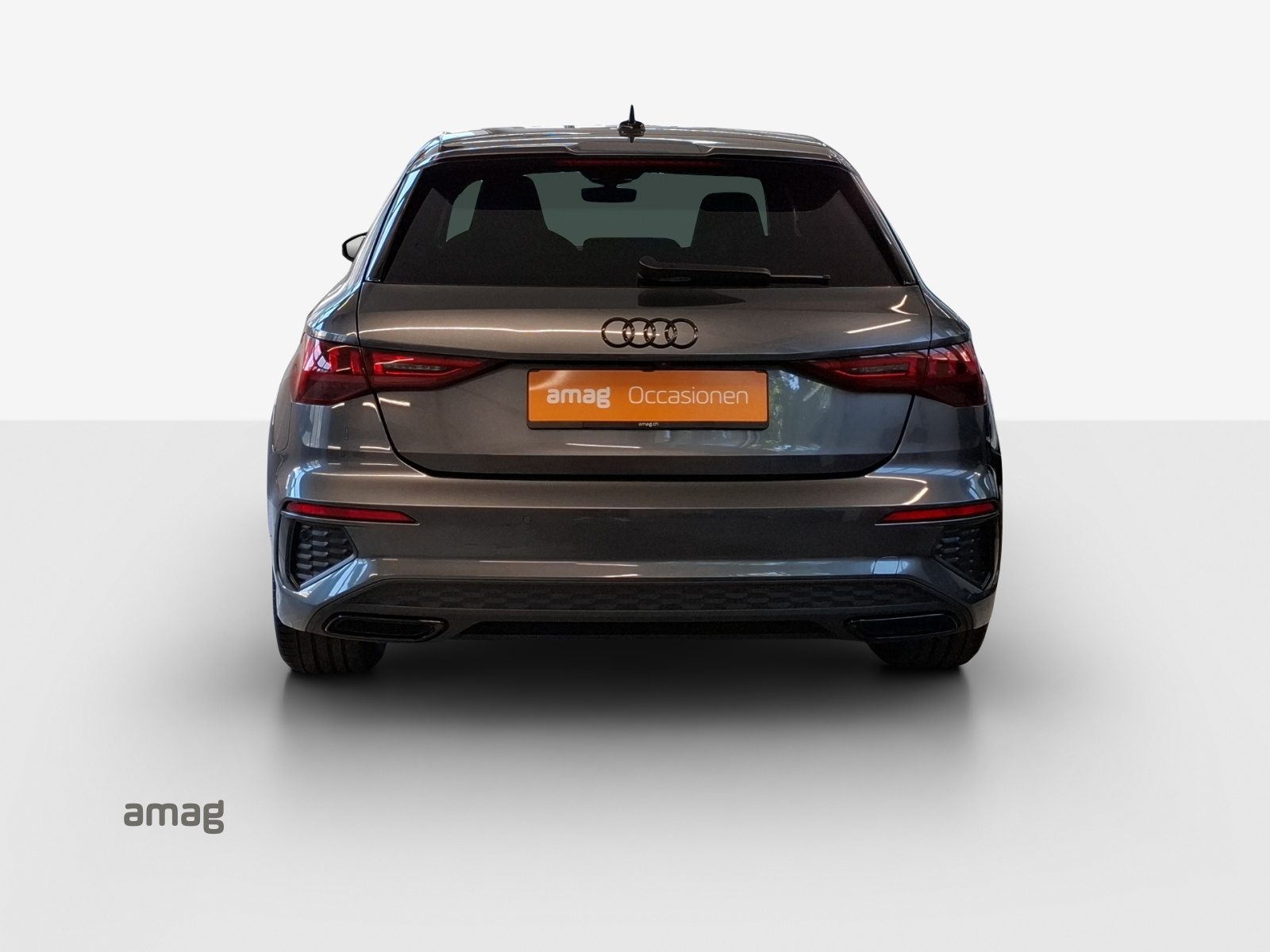 AUDI A3 Sportback 35 TFSI S line Attraction, Benzin, Occasion / Gebraucht, Automatik - 4