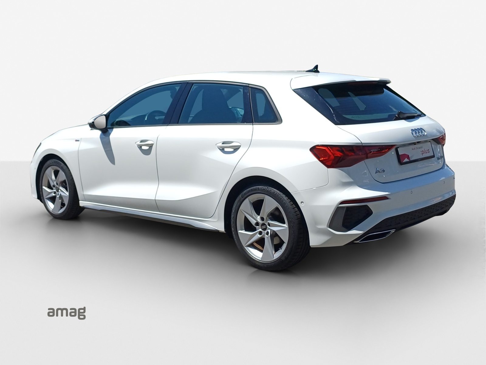 AUDI A3 Sportback 35 TFSI S line Attraction, Benzin, Occasion / Gebraucht, Automatik - 3