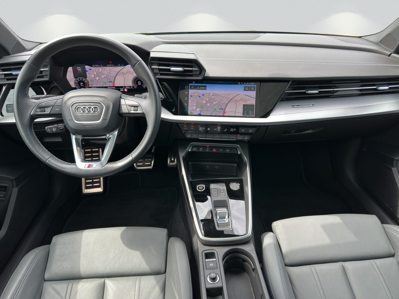 AUDI A3 Sportback 40 TFSI S line, Petrol, Second hand / Used, Automatic - 7