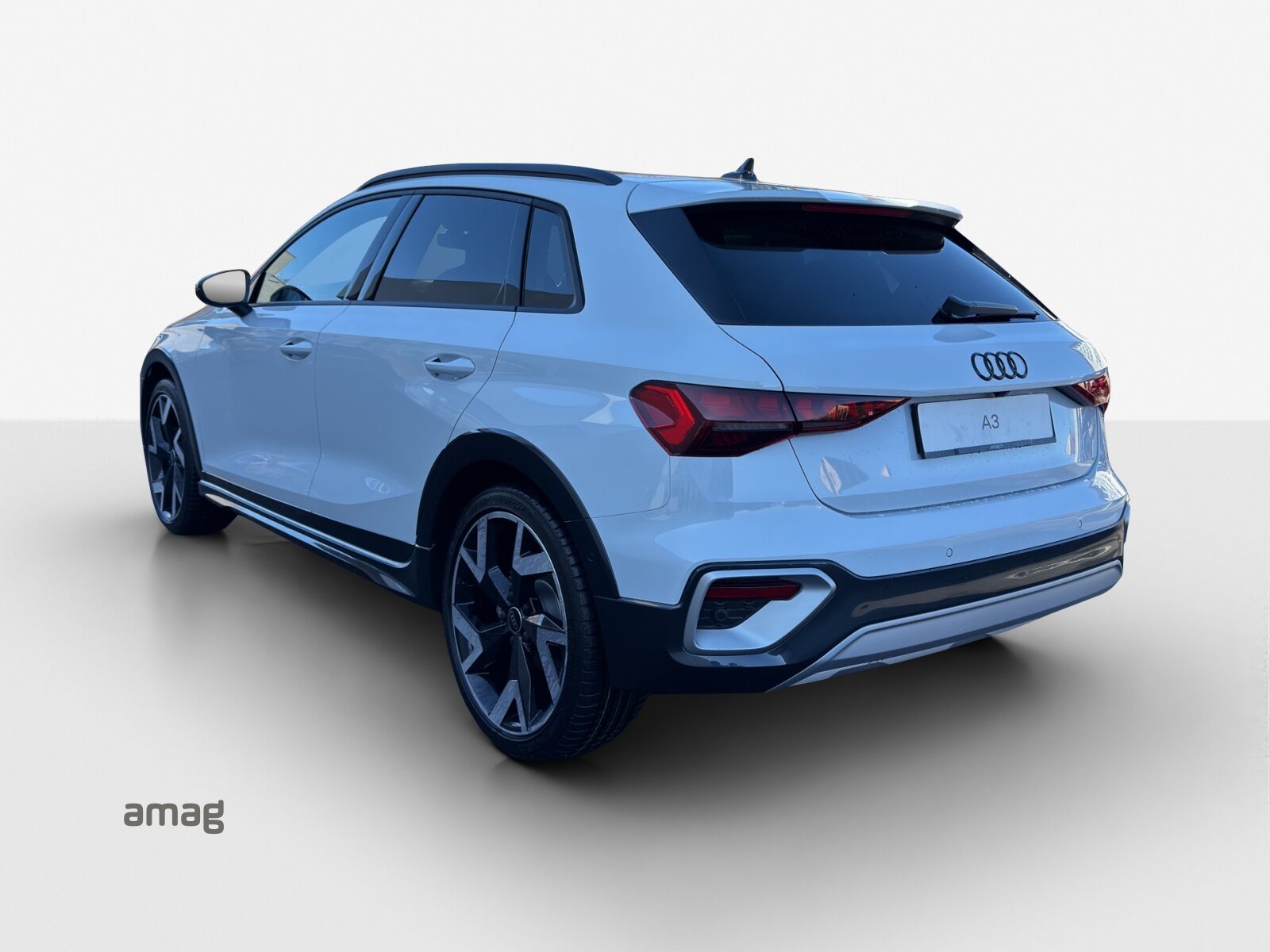 AUDI A3 allstreet 35 TFSI Attraction, Essence, Occasion / Utilisé, Automatique - 3