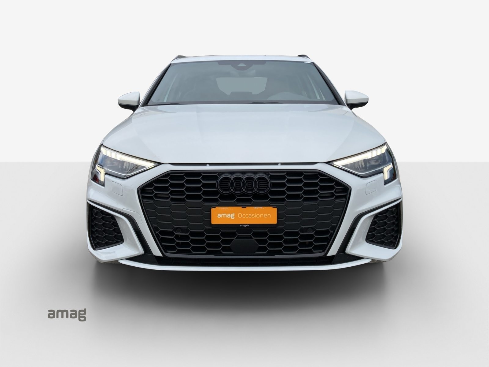 AUDI A3 Sportback 35 TFSI S line Attraction, Benzin, Occasion / Gebraucht, Automatik - 7