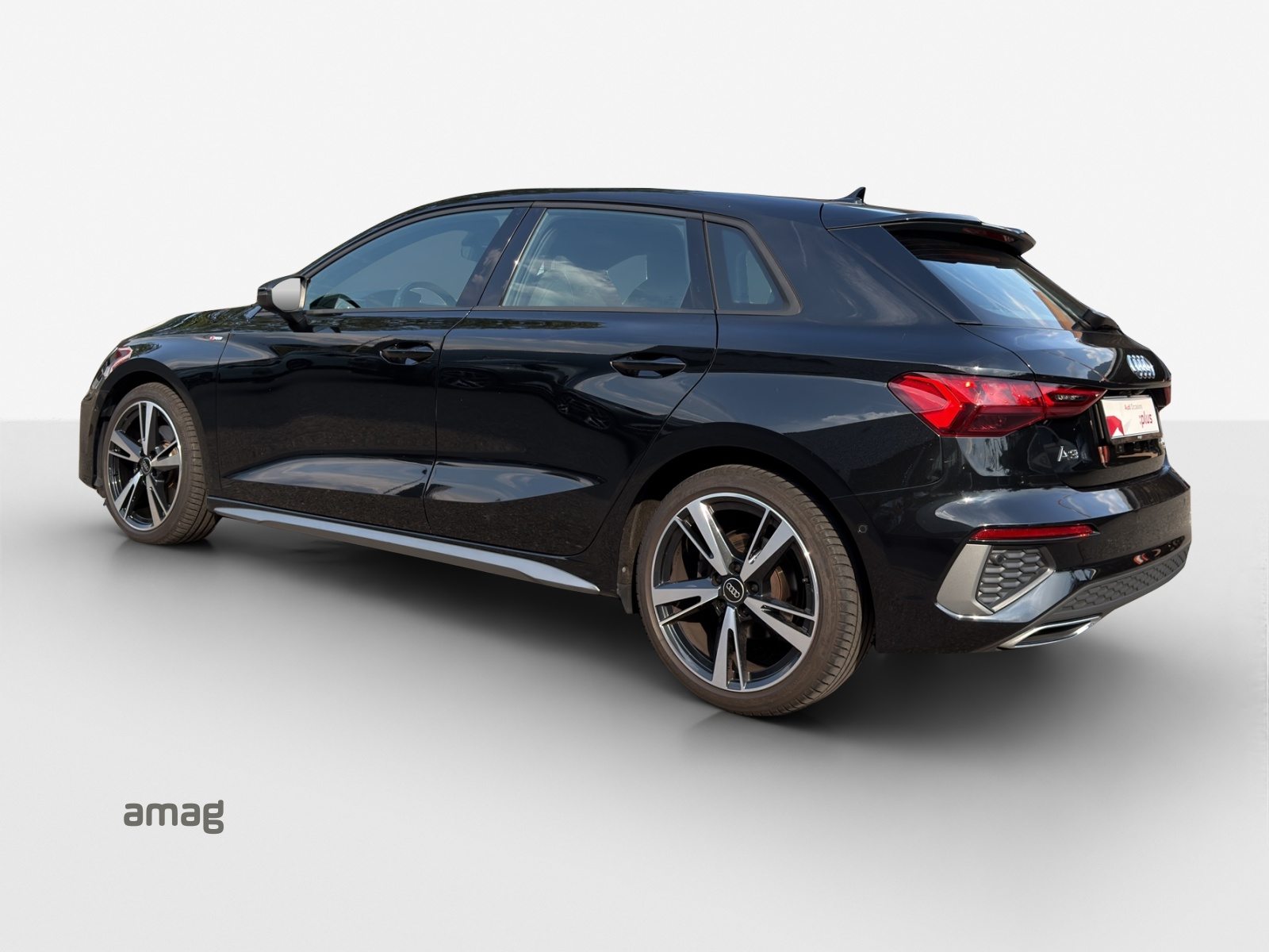 AUDI A3 Sportback 40 TFSI S line, Benzin, Occasion / Gebraucht, Automatik - 3