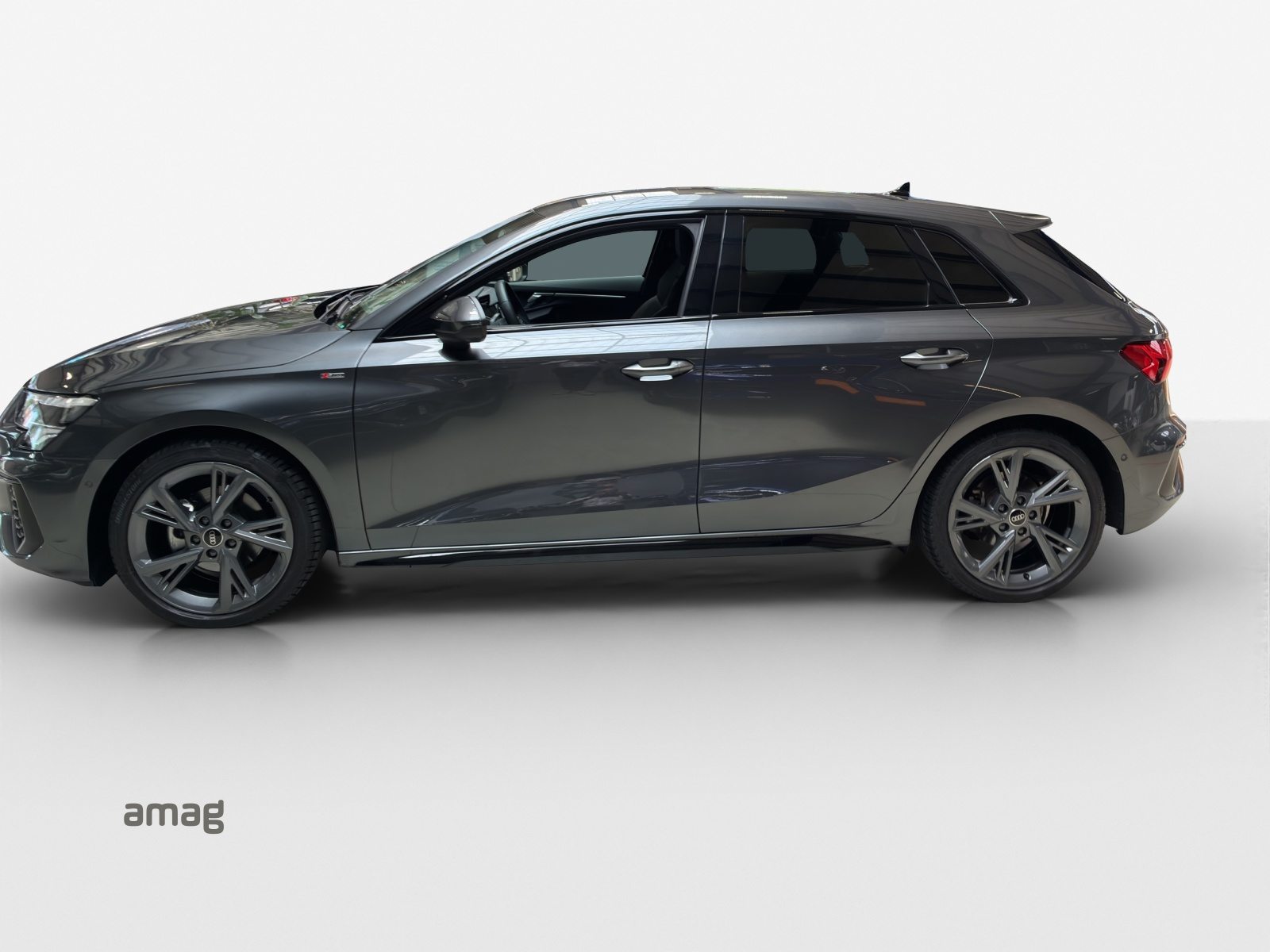 AUDI A3 Sportback 35 TFSI S line Attraction, Benzin, Occasion / Gebraucht, Automatik - 2