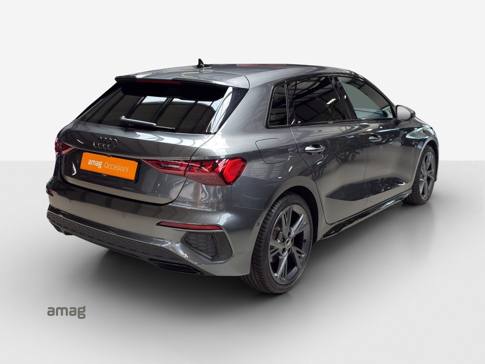 AUDI A3 Sportback 35 TFSI S line Attraction, Benzin, Occasion / Gebraucht, Automatik - 5