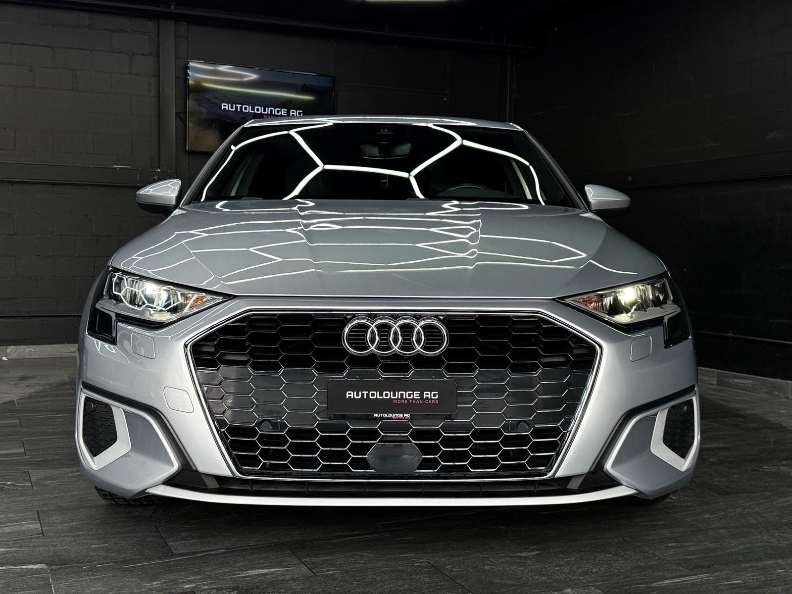 AUDI A3 Sportback 35 TFSI advanced S-tronic, Hybride Léger Essence/Électricité, Occasion / Utilisé, Automatique - 2
