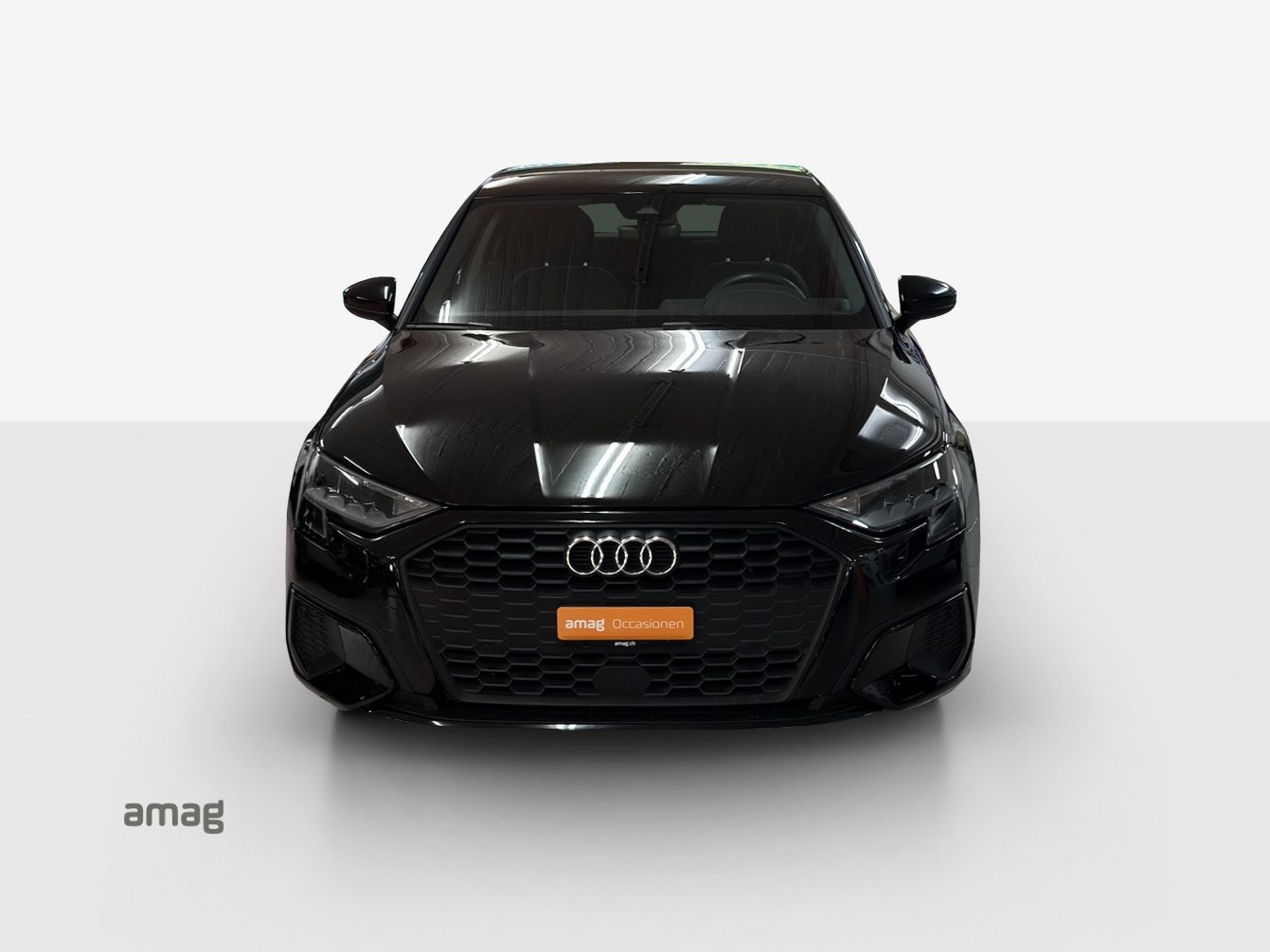 AUDI A3 Sportback 35 TFSI Attraction, Benzin, Occasion / Gebraucht, Automatik - 7