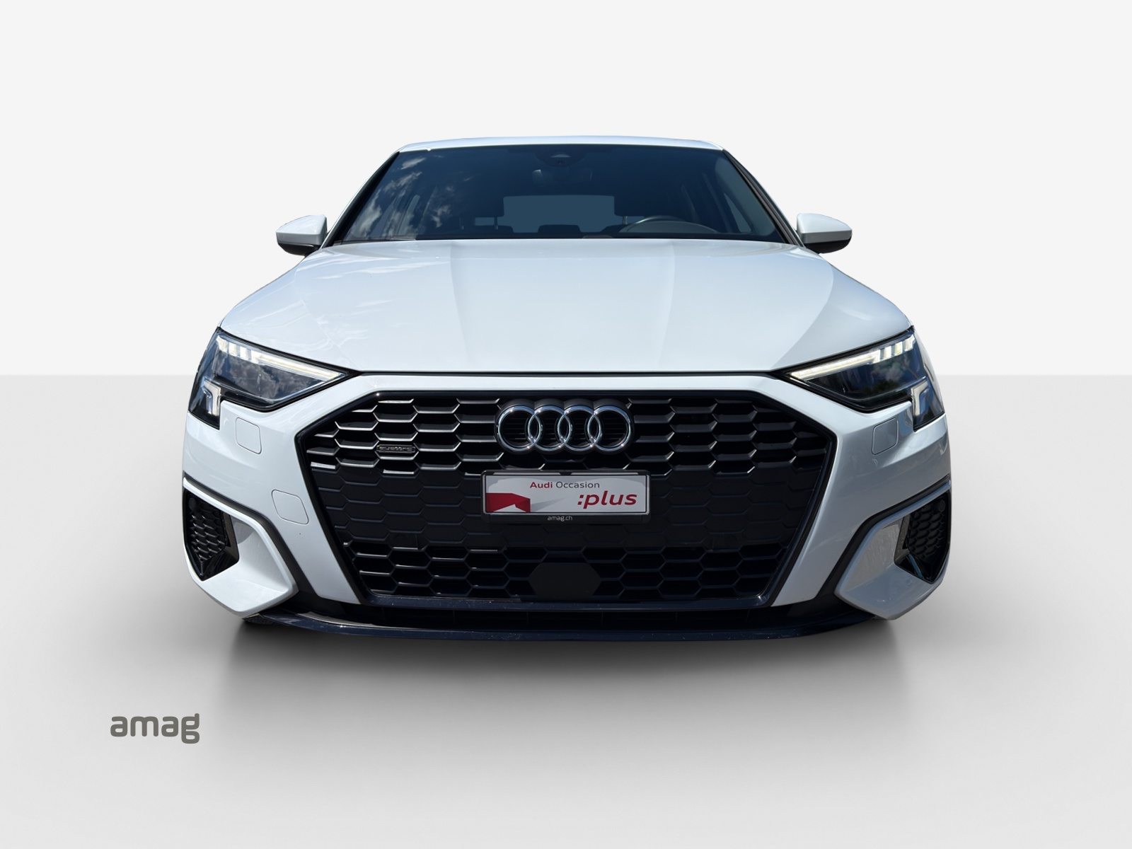 AUDI A3 Sportback 40 TFSI advanced, Benzin, Occasion / Gebraucht, Automatik - 7