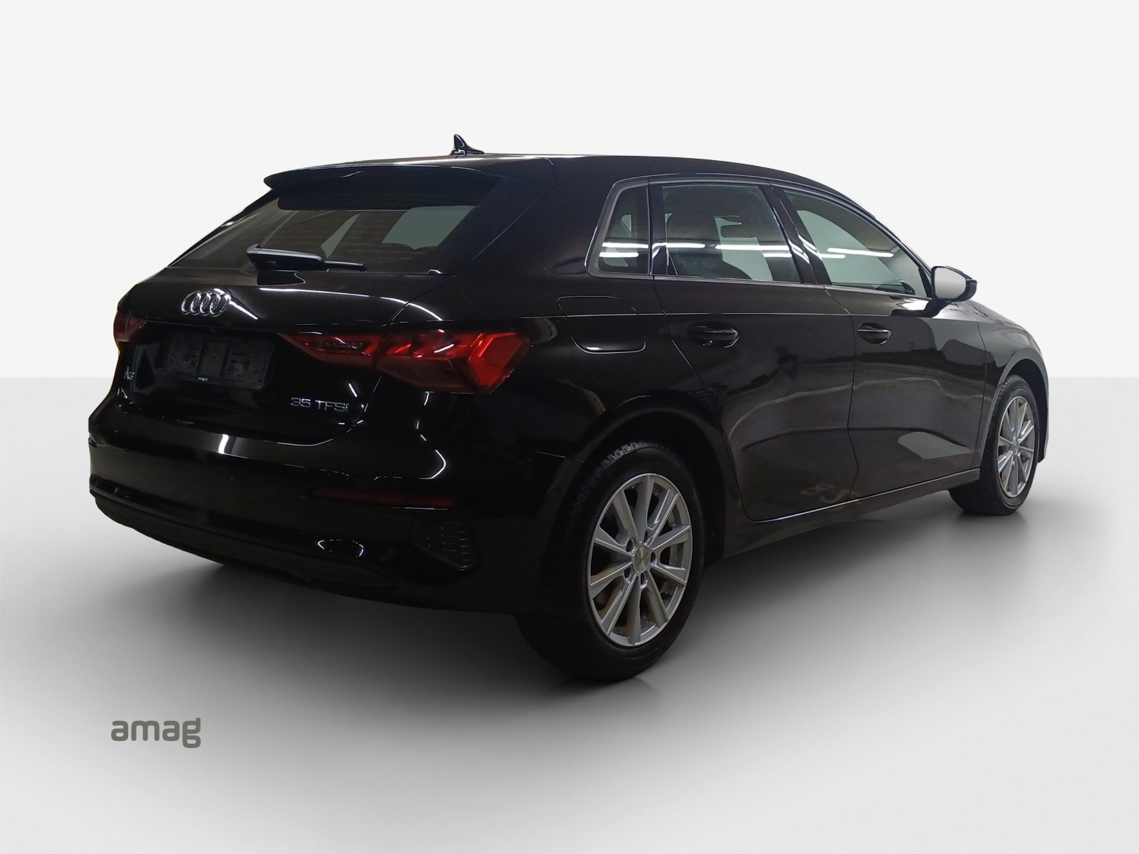 AUDI A3 Sportback 35 TFSI Attraction, Essence, Occasion / Utilisé, Automatique - 5