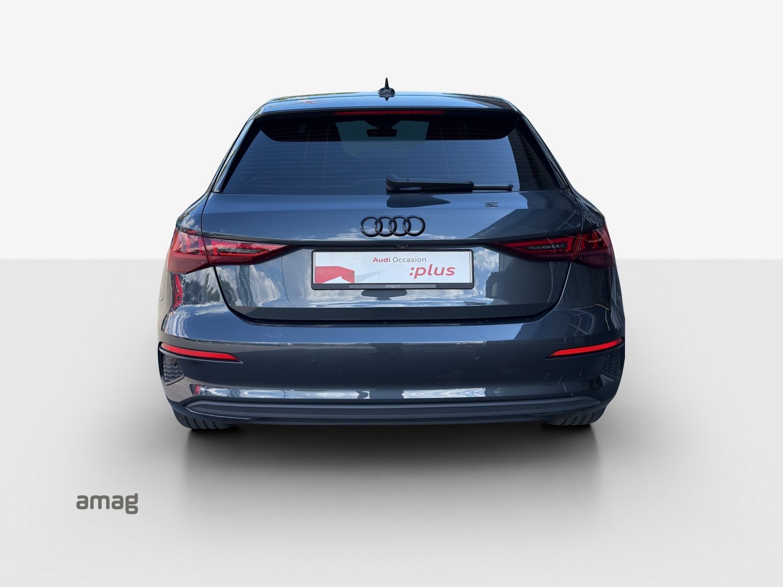 AUDI A3 Sportback 40 TFSI e, Full-Hybrid Petrol/Electric, Second hand / Used, Automatic - 4