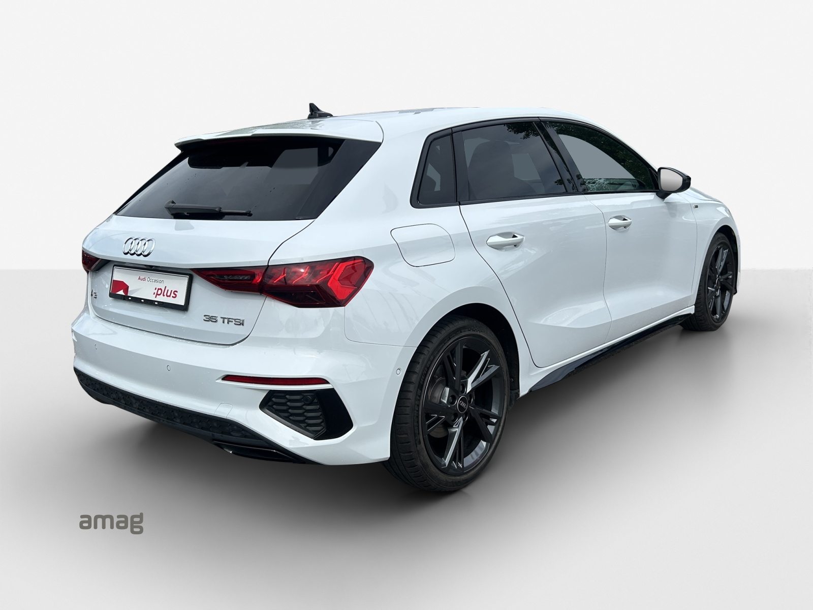 AUDI A3 Sportback 35 TFSI S line Attraction, Benzin, Occasion / Gebraucht, Automatik - 5
