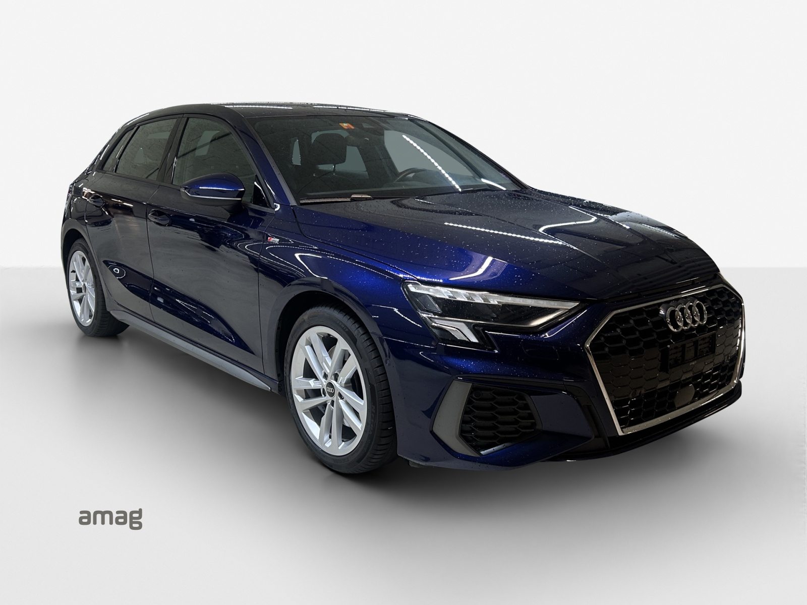 AUDI A3 Sportback 35 TFSI S line Attraction, Benzin, Occasion / Gebraucht, Automatik - 6