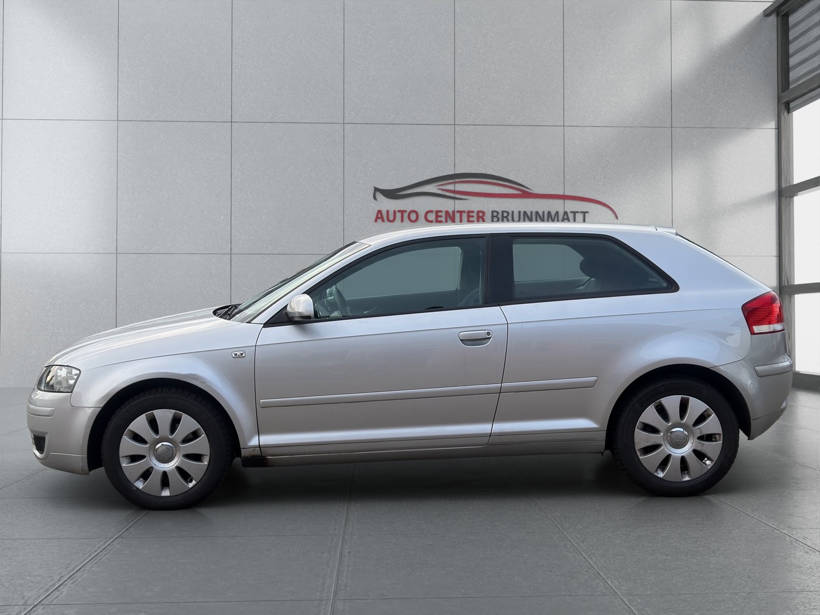 AUDI A3 1.6 Ambiente, Essence, Occasion / Utilisé, Automatique - 5