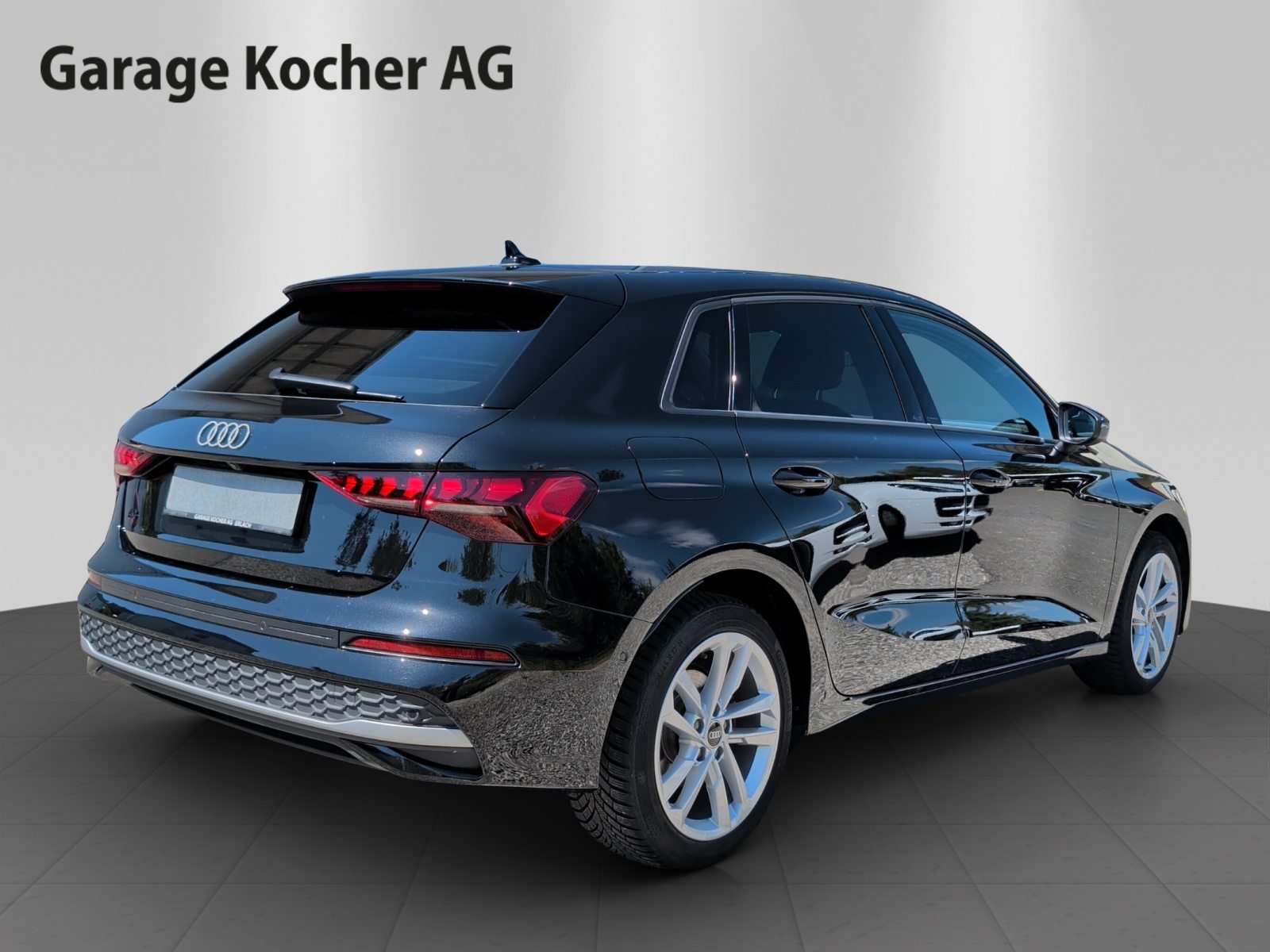 AUDI A3 Sportback 35 TFSI Attraction, Benzin, Occasion / Gebraucht, Automatik - 6