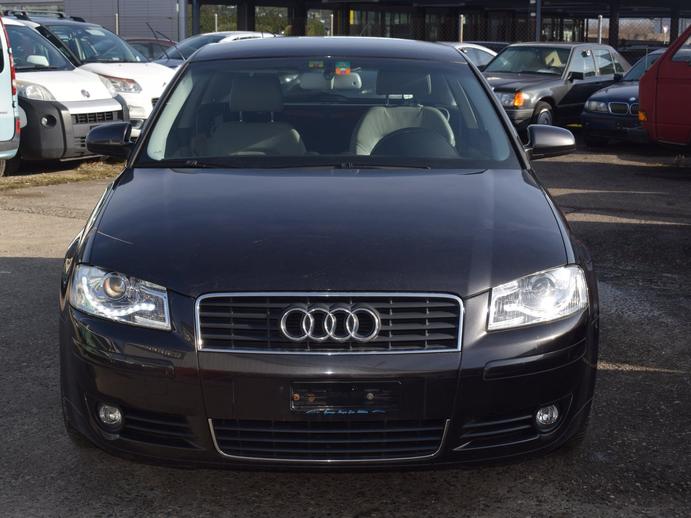 AUDI A3 2.0 FSI Ambiente, Petrol, Second hand / Used, Manual