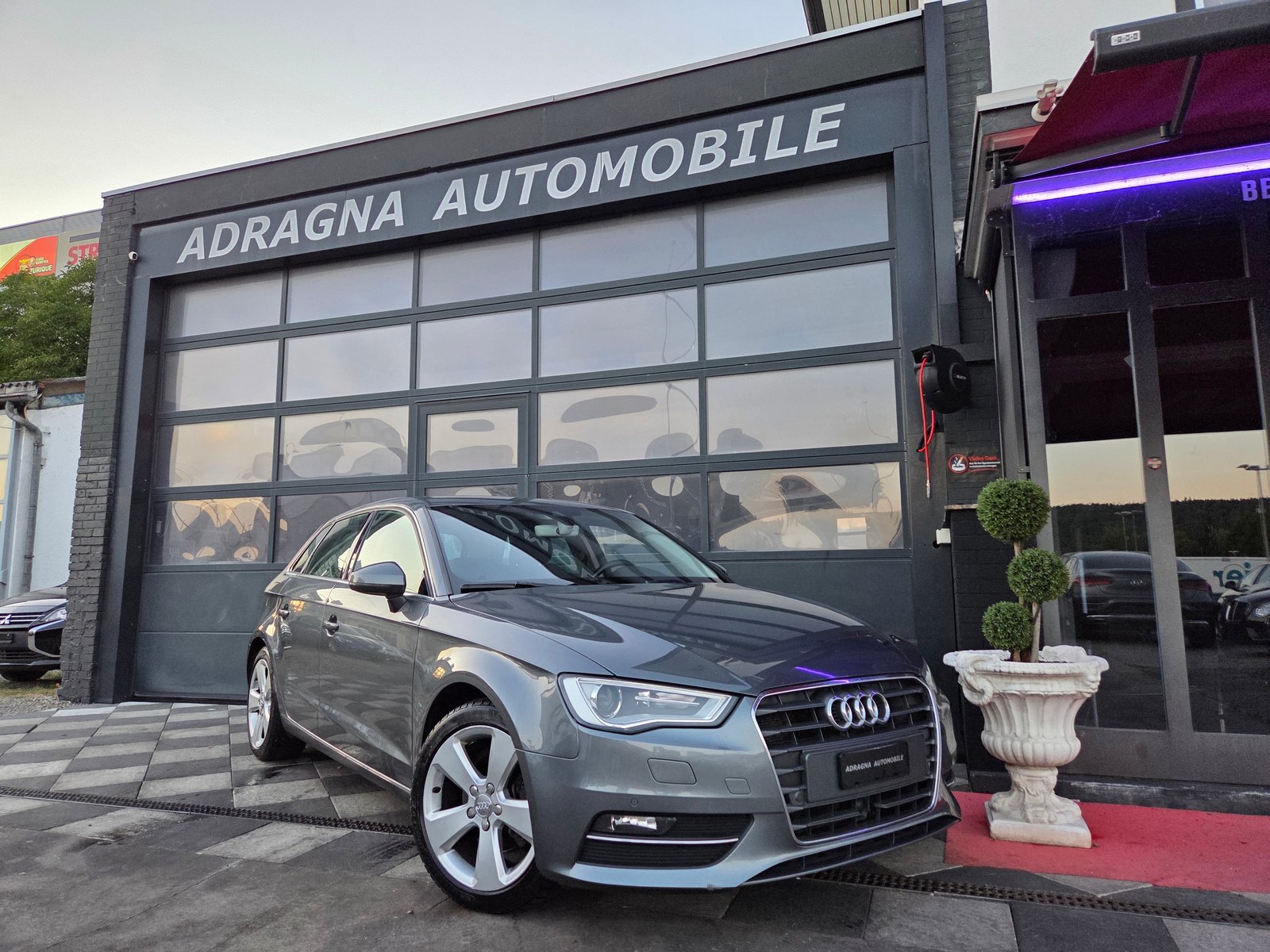 AUDI A3 Sportback 1.4 TFSI Attraction S-tronic, Benzin, Occasion / Gebraucht, Automatik - 2