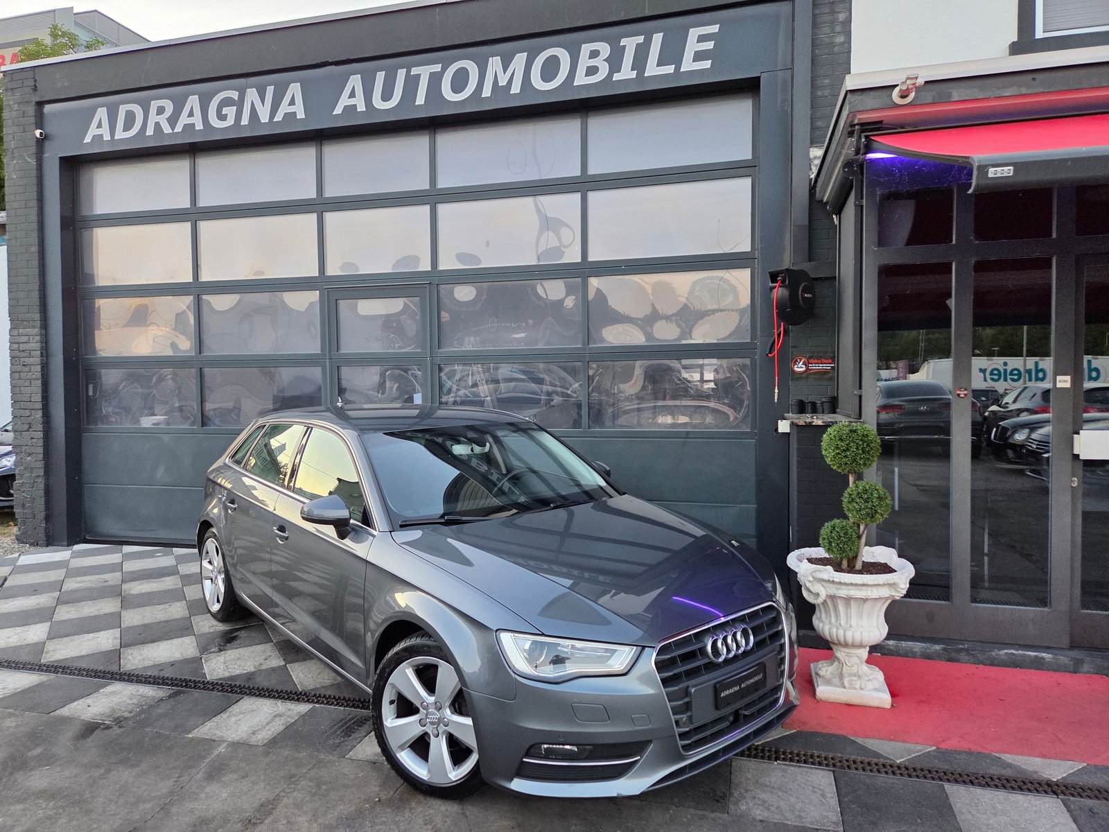 AUDI A3 Sportback 1.4 TFSI Attraction S-tronic, Benzin, Occasion / Gebraucht, Automatik - 3