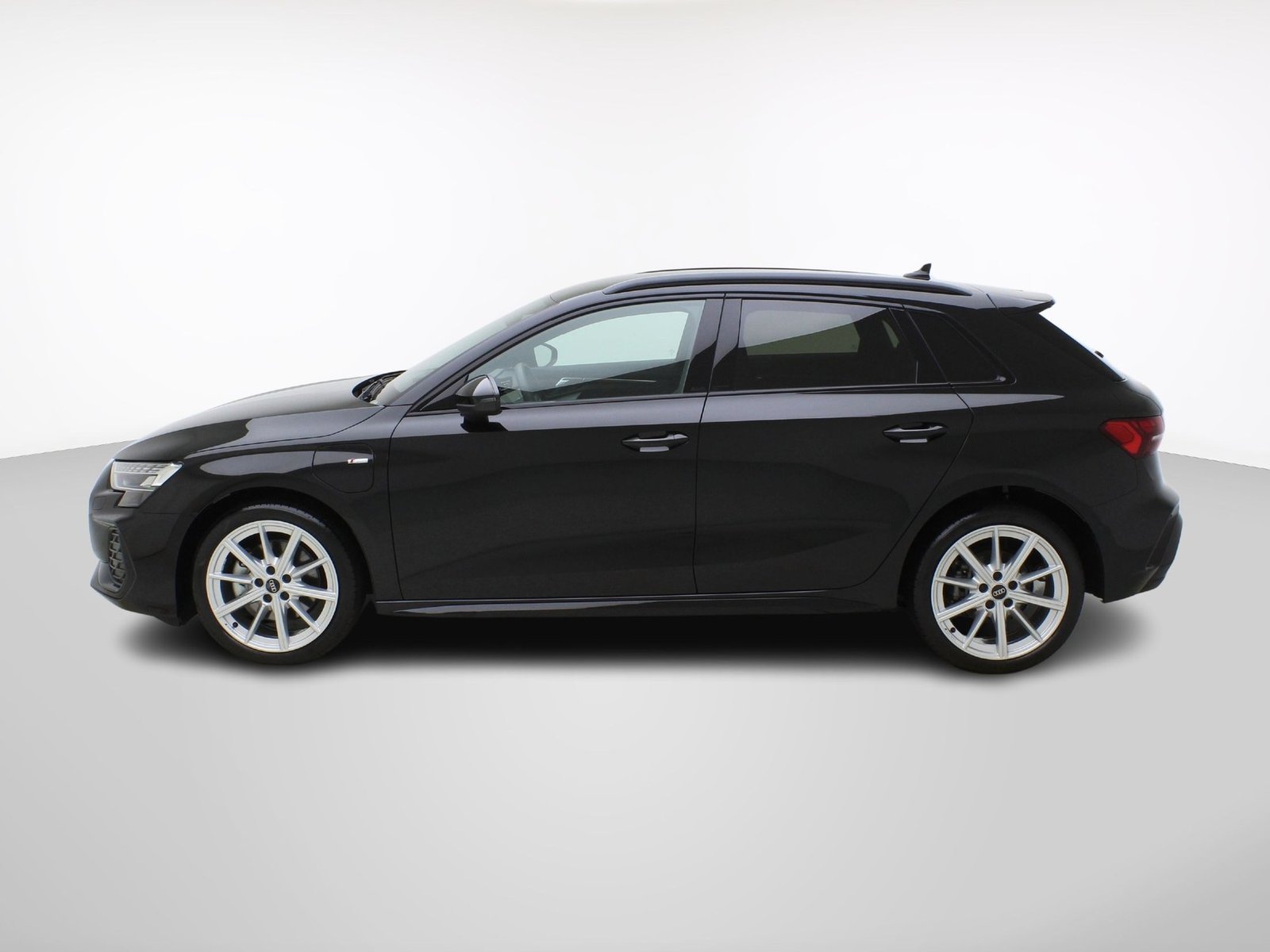 AUDI A3 Sportback 40 TFSI e S line S-Tronic **Audi Werksgara, Plug-in-Hybrid Benzin/Elektro, Occasion / Gebraucht, Automatik - 3