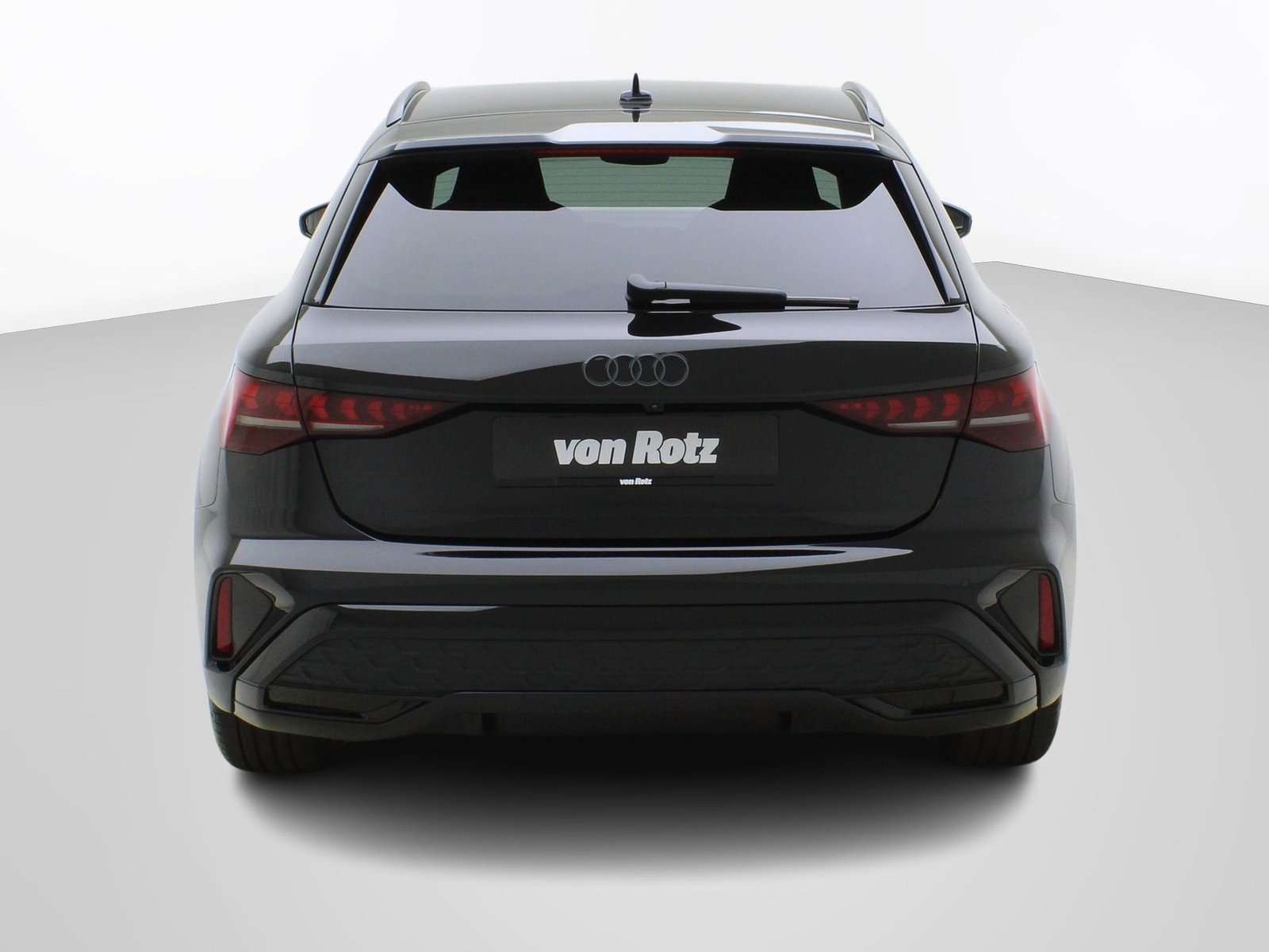 AUDI A3 Sportback 40 TFSI e S line S-Tronic **Audi Werksgara, Plug-in-Hybrid Benzin/Elektro, Occasion / Gebraucht, Automatik - 4
