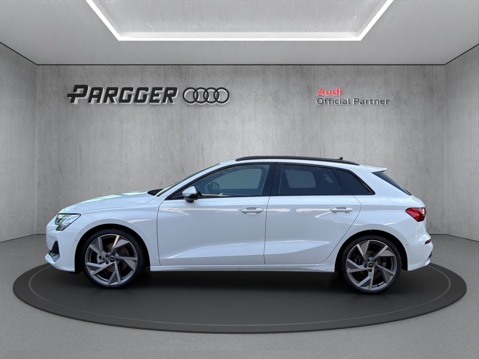 AUDI A3 Sportback TFSI 150 kW advanced, Essence, Occasion / Utilisé, Automatique - 4