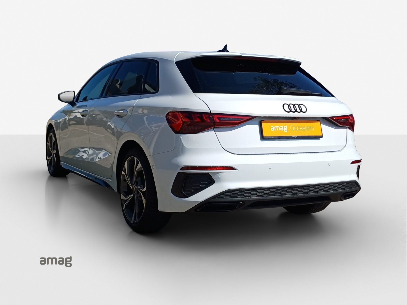 AUDI A3 Sportback 35 TFSI S line Attraction, Essence, Occasion / Utilisé, Automatique - 3