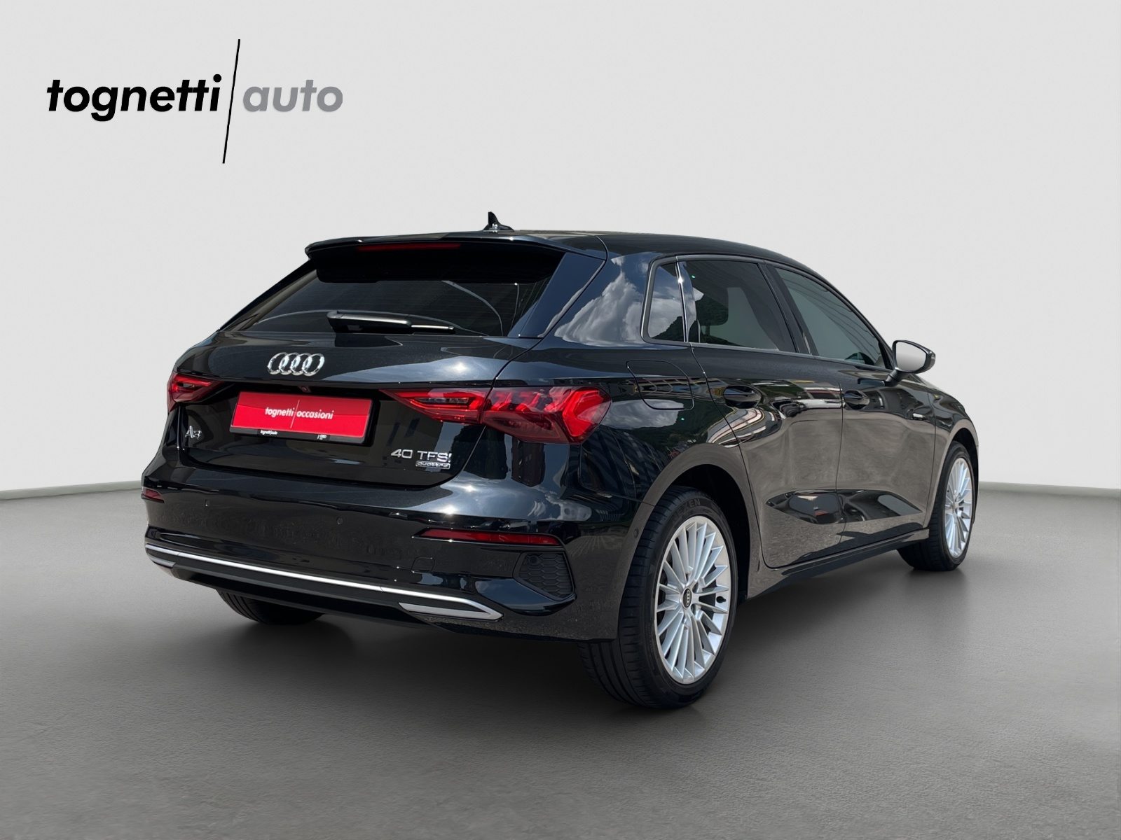 AUDI A3 Sportback 40 TFSI advanced, Benzin, Occasion / Gebraucht, Automatik - 4