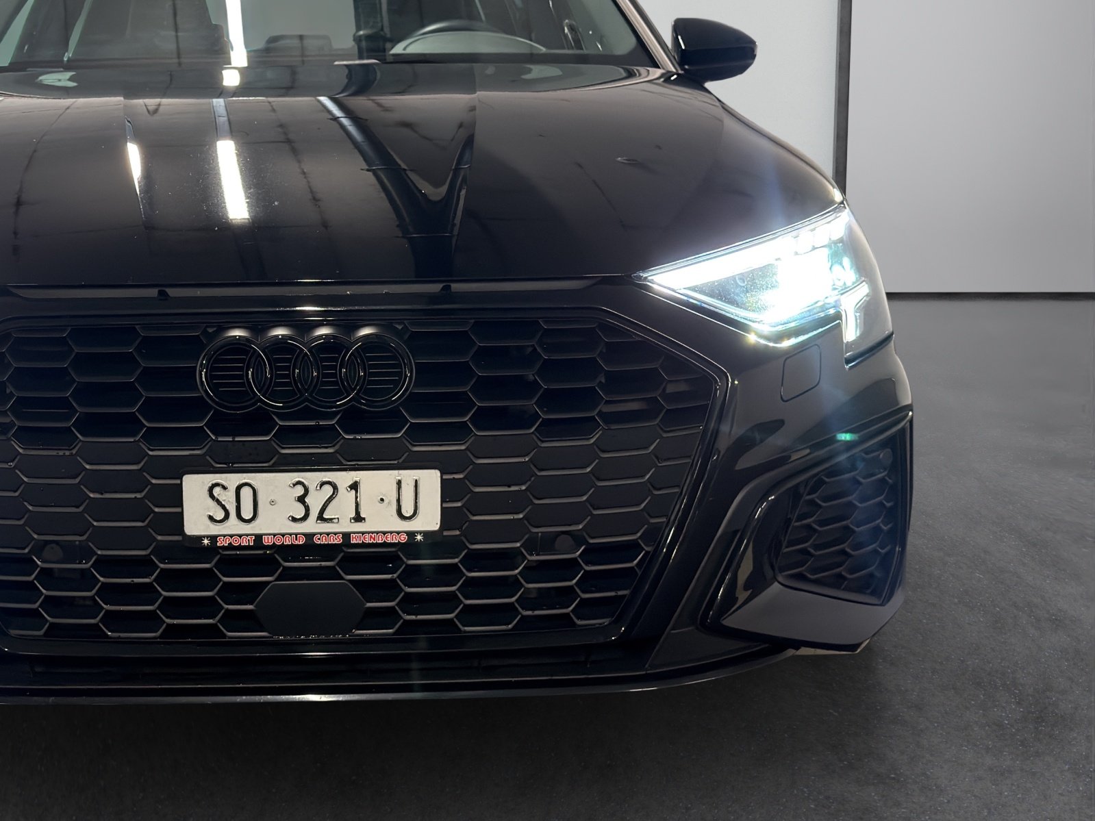 AUDI A3 Sportback 40 TFSI e S line S-tronic, Plug-in-Hybrid Petrol/Electric, Second hand / Used, Automatic - 6