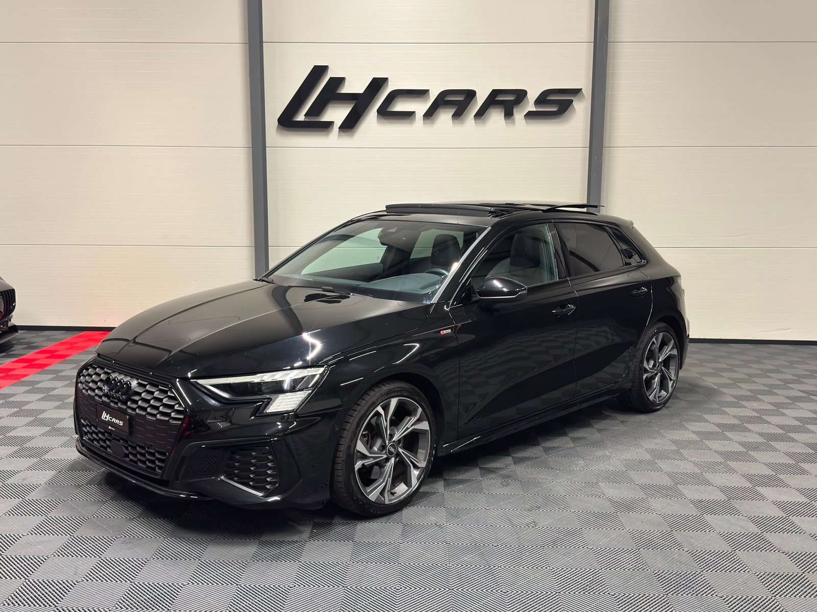 AUDI A3 Sportback 2.0 40 TFSI S Line quattro S-Tronic