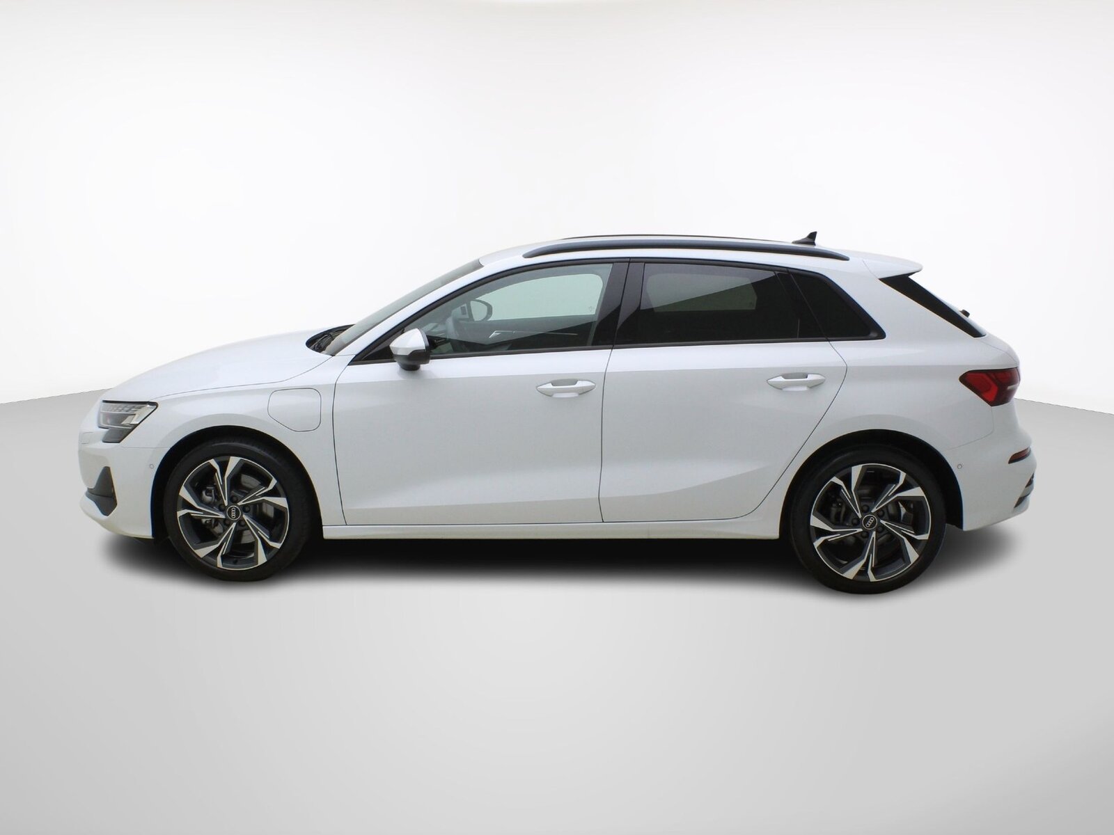 AUDI A3 Sportback 40 TFSI e S-Tronic **Audi Werksgarantie bis 08, Plug-in-Hybrid Benzin/Elektro, Occasion / Gebraucht, Automatik - 3