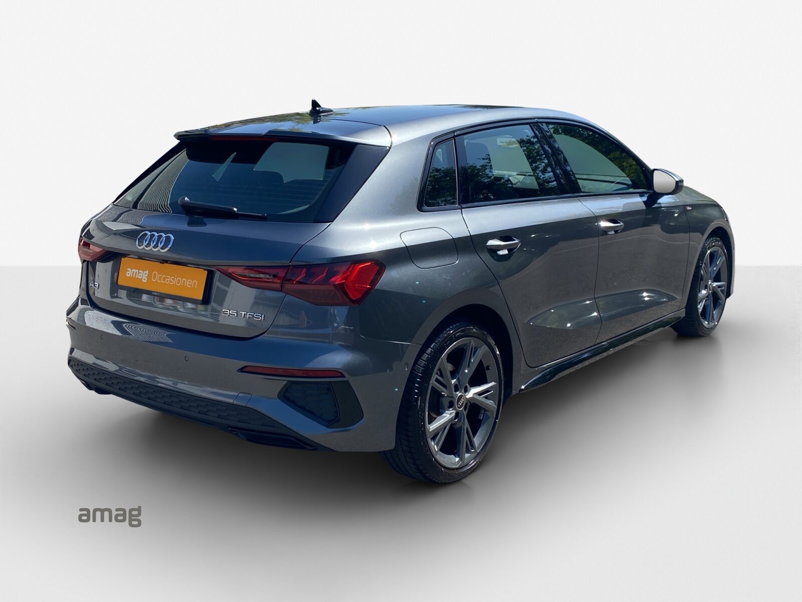 AUDI A3 Sportback 35 TFSI S line Attraction, Benzin, Occasion / Gebraucht, Automatik - 5