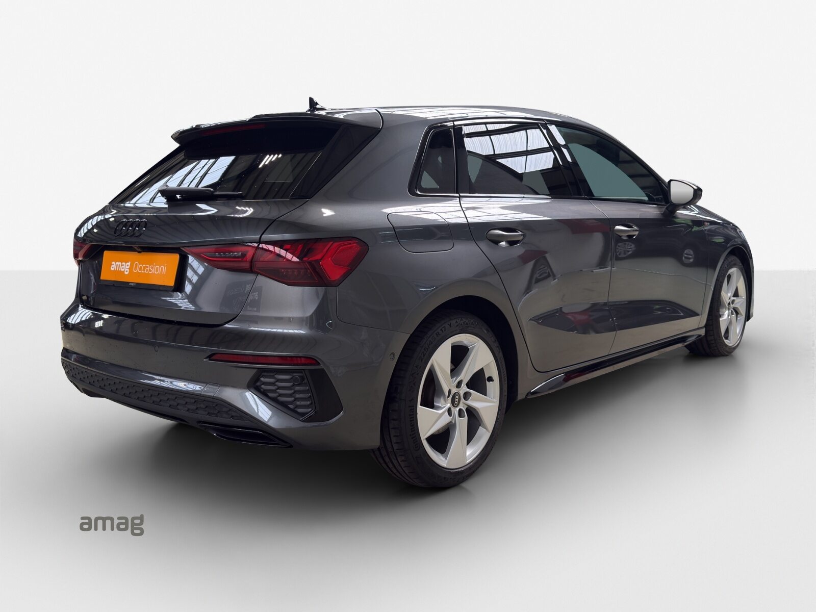 AUDI A3 Sportback 35 TFSI S line Attraction, Benzin, Occasion / Gebraucht, Automatik - 5