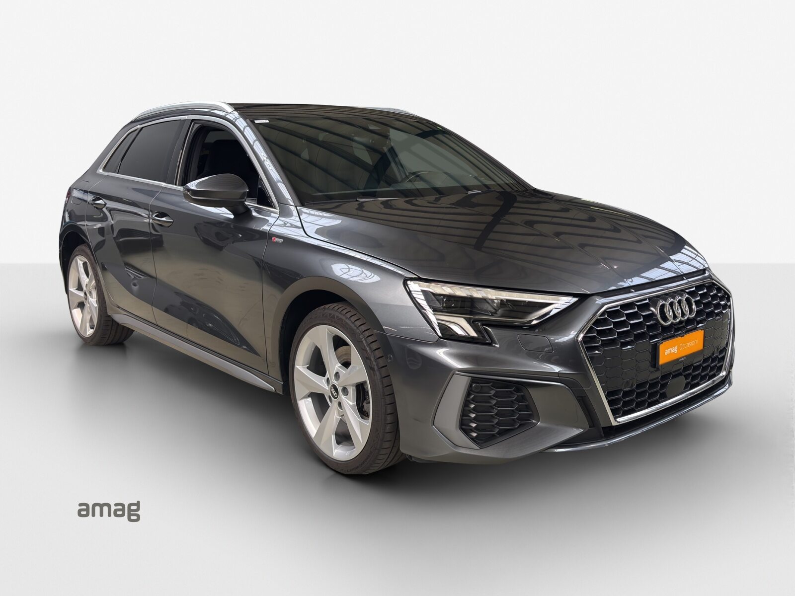 AUDI A3 Sportback 40 TFSI e S line Attraction, Full-Hybrid Petrol/Electric, Second hand / Used, Automatic - 7