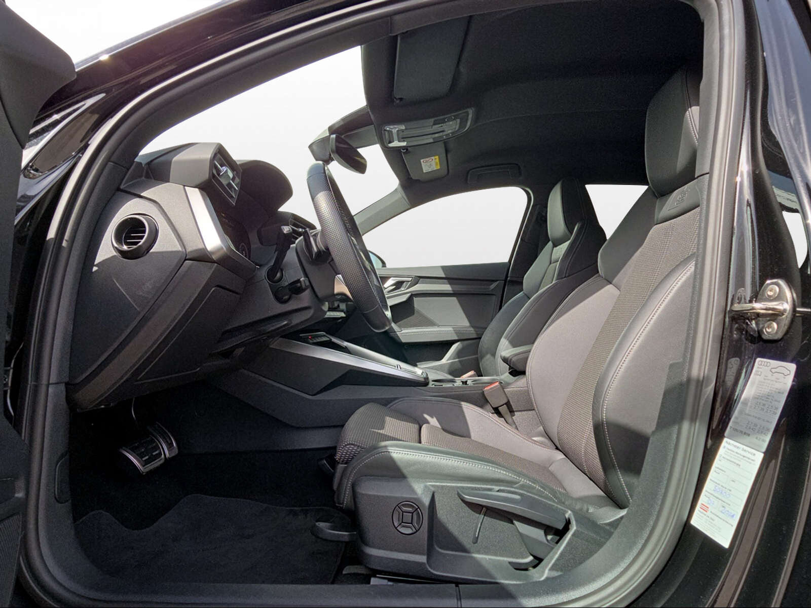 AUDI A3 Sportback 35 TFSI S line Attraction, Essence, Occasion / Utilisé, Automatique - 7