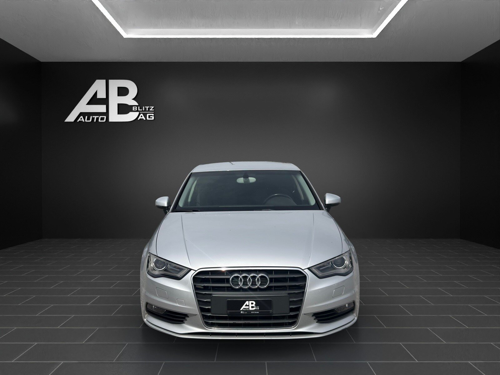 AUDI A3 Limousine 1.8 TFSI Ambition S-tronic mit 180 PS