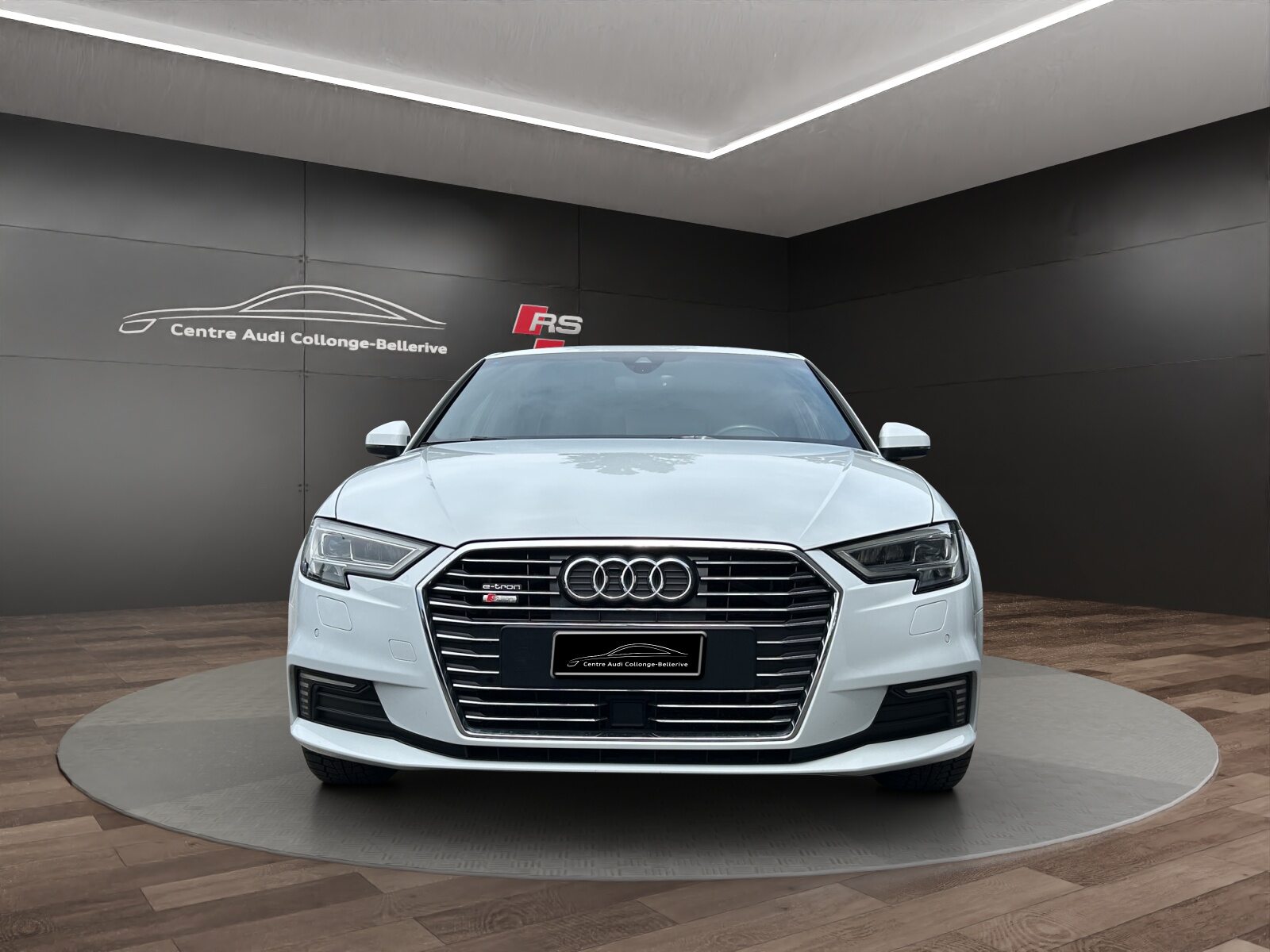 AUDI A3 Sportback e-tron sport, Hybride Intégral Essence/Électricité, Occasion / Utilisé, Automatique - 2