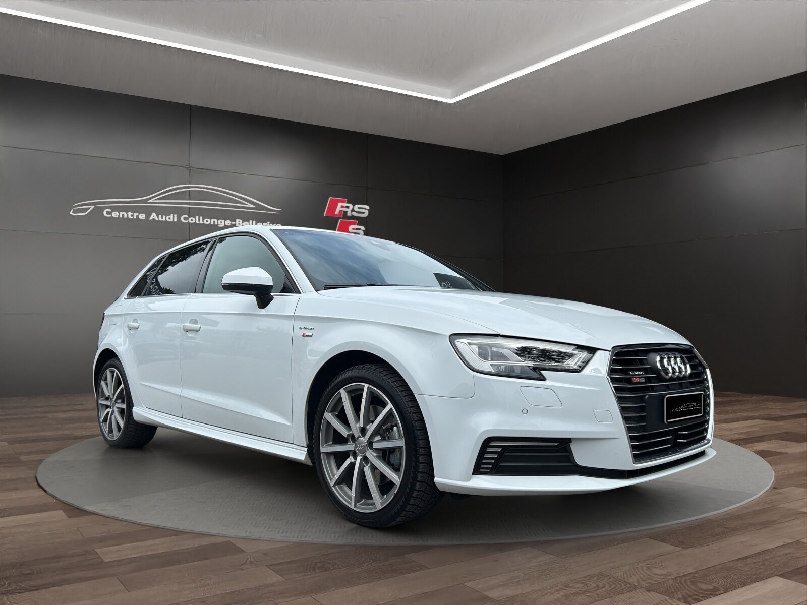 AUDI A3 Sportback e-tron sport, Hybride Intégral Essence/Électricité, Occasion / Utilisé, Automatique - 7