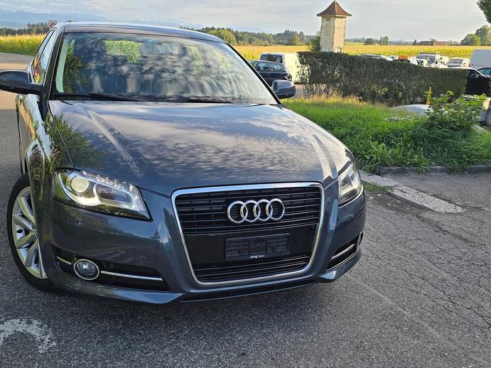 AUDI A3 Sportback 1.4 TFSI Attraction S-tronic, Essence, Occasion / Utilisé, Automatique