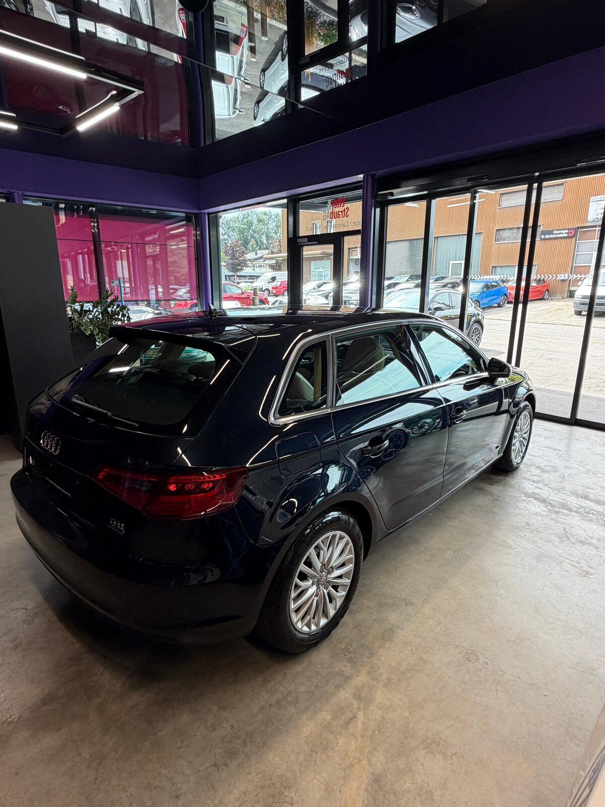AUDI A3 Sportback 1.8 TFSI Ambiente quattro S-tronic, Benzina, Occasioni / Usate, Automatico - 3
