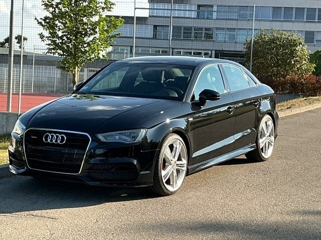 AUDI A3 Limousine 1.8 T FSI Attraction quattro S-Tronic