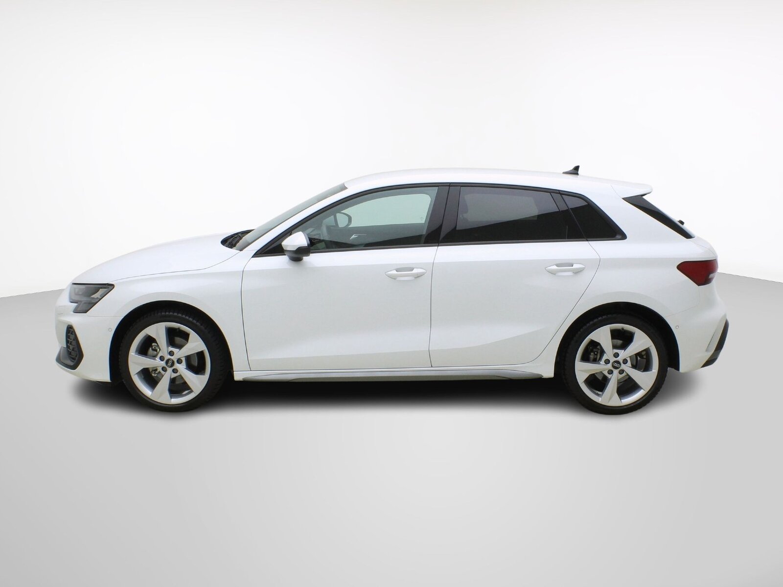 AUDI A3 Sportback 35 TFSI S line S-Tronic **Audi Werksgarant, Mild-Hybrid Benzin/Elektro, Occasion / Gebraucht, Automatik - 3