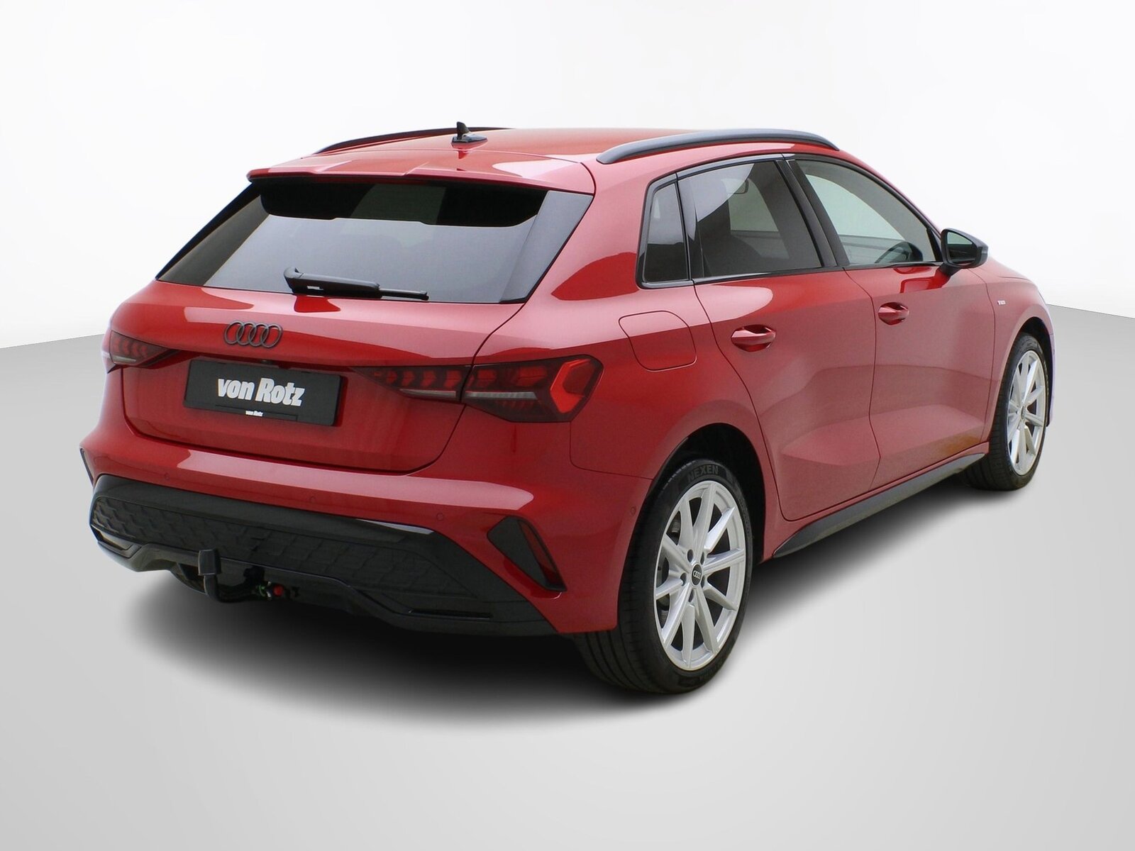 AUDI A3 Sportback 45 TFSI e S Line S-Tronic **Audi Werksgara, Plug-in-Hybrid Petrol/Electric, Second hand / Used, Automatic - 5