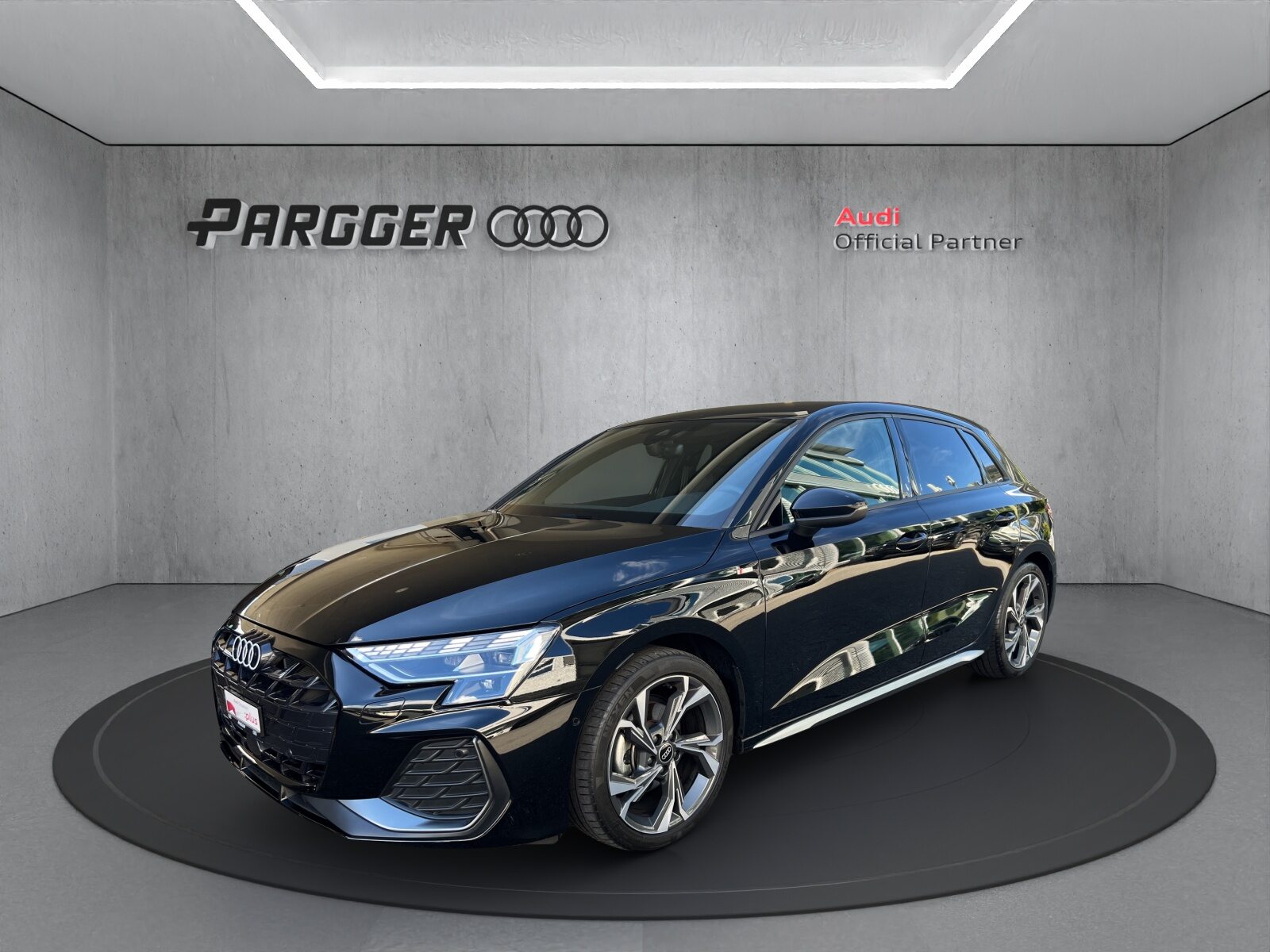 AUDI A3 SB 35 TFSI S line Attr