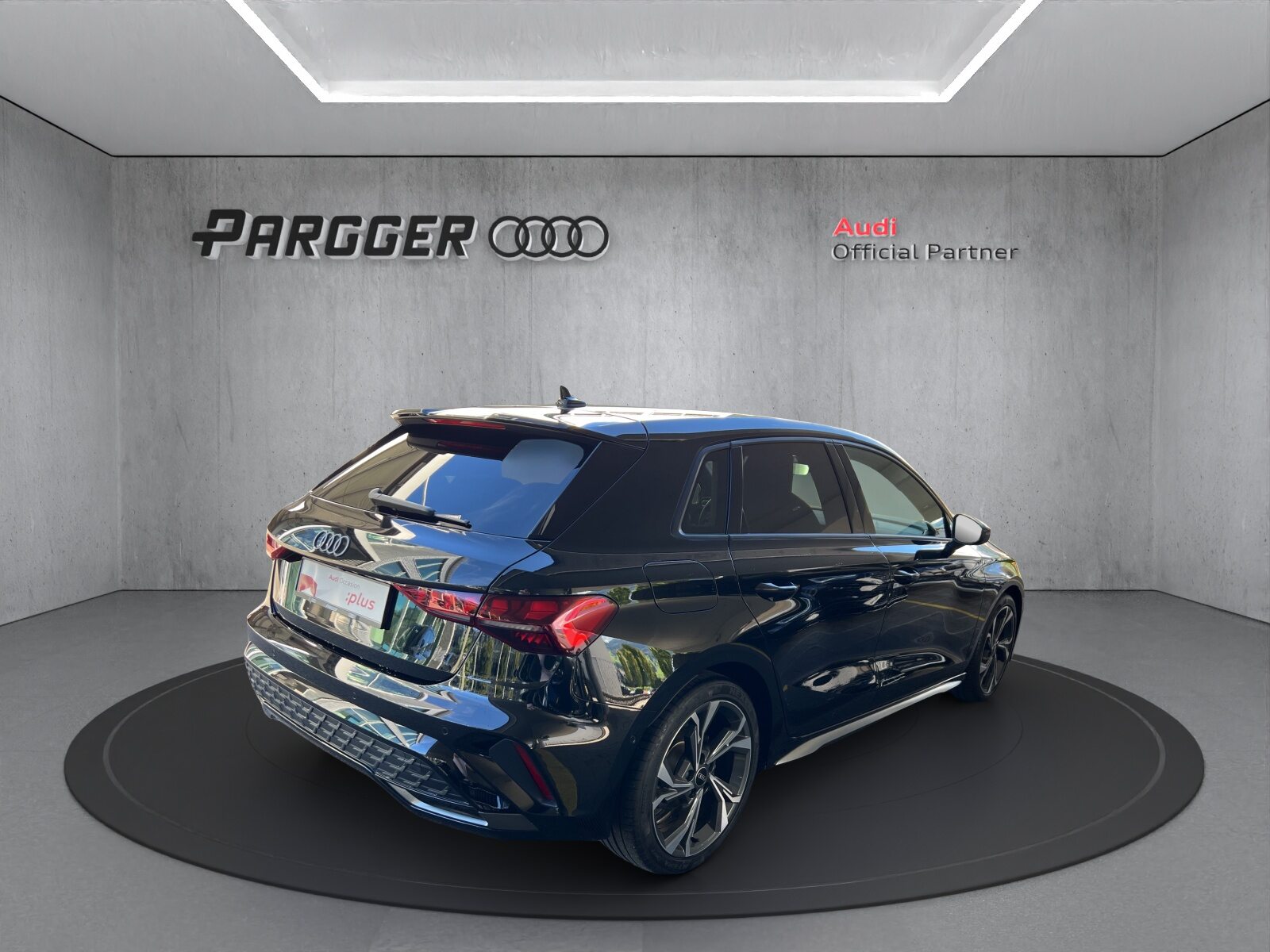 AUDI A3 SB 35 TFSI S line Attr, Benzin, Occasion / Gebraucht, Automatik - 6