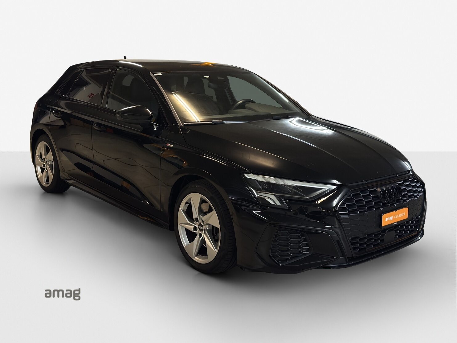 AUDI A3 Sportback 35 TFSI S line Attraction, Petrol, Second hand / Used, Automatic - 6