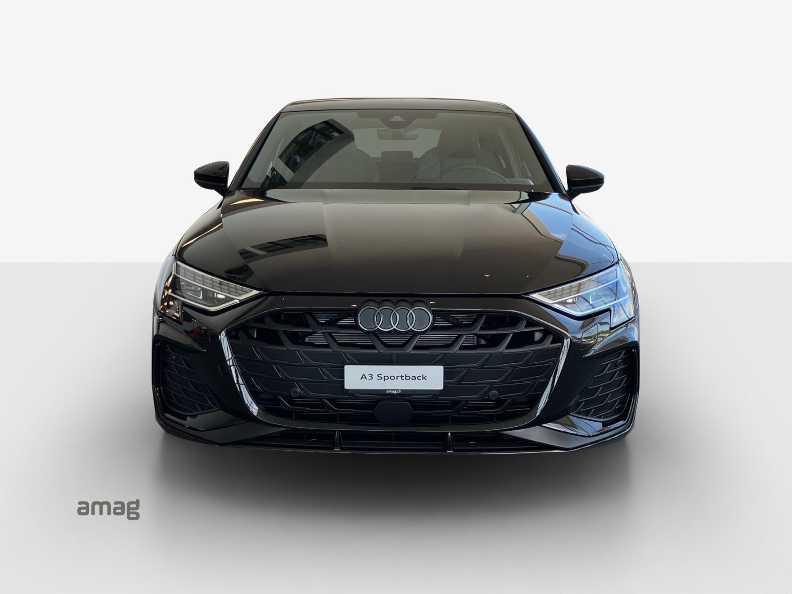 AUDI A3 Sportback TFSI e 200 kW S line Attraction, Voll-Hybrid Benzin/Elektro, Occasion / Gebraucht, Automatik - 7