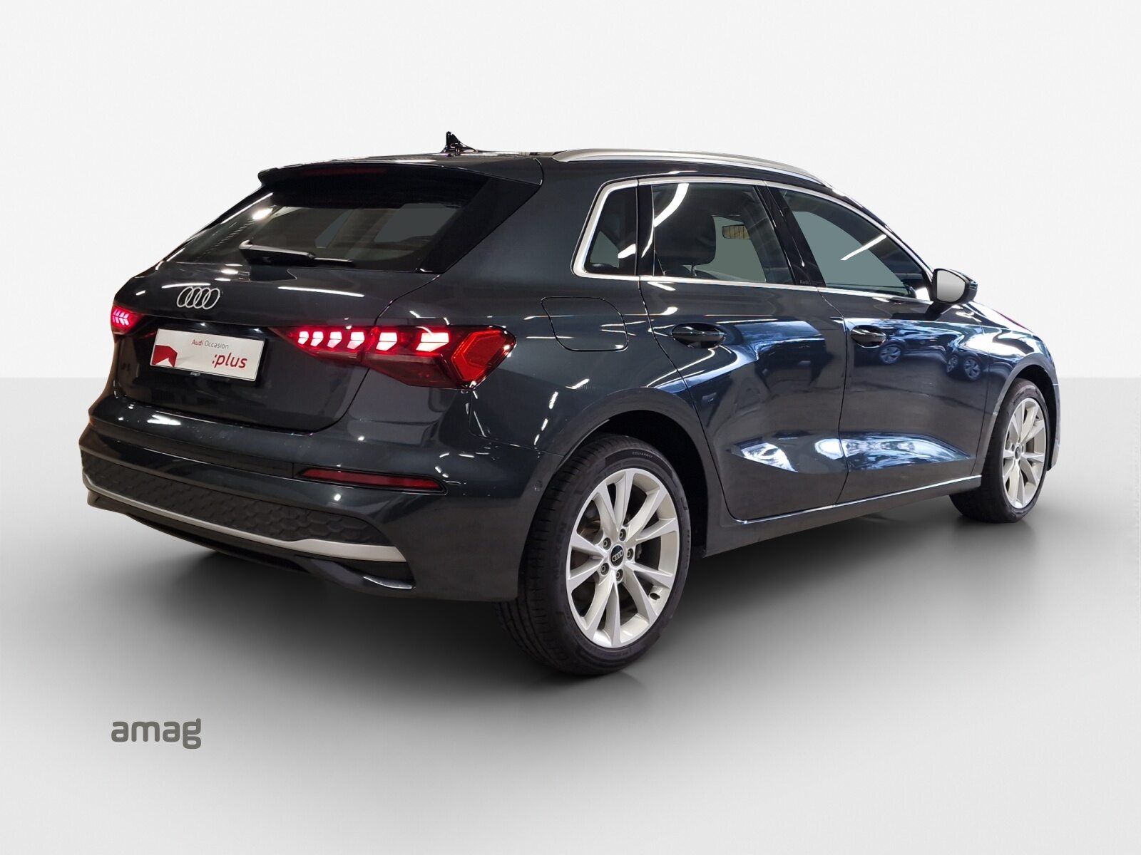 AUDI A3 Sportback 45 TFSI e S line Attraction, Voll-Hybrid Benzin/Elektro, Occasion / Gebraucht, Automatik - 5