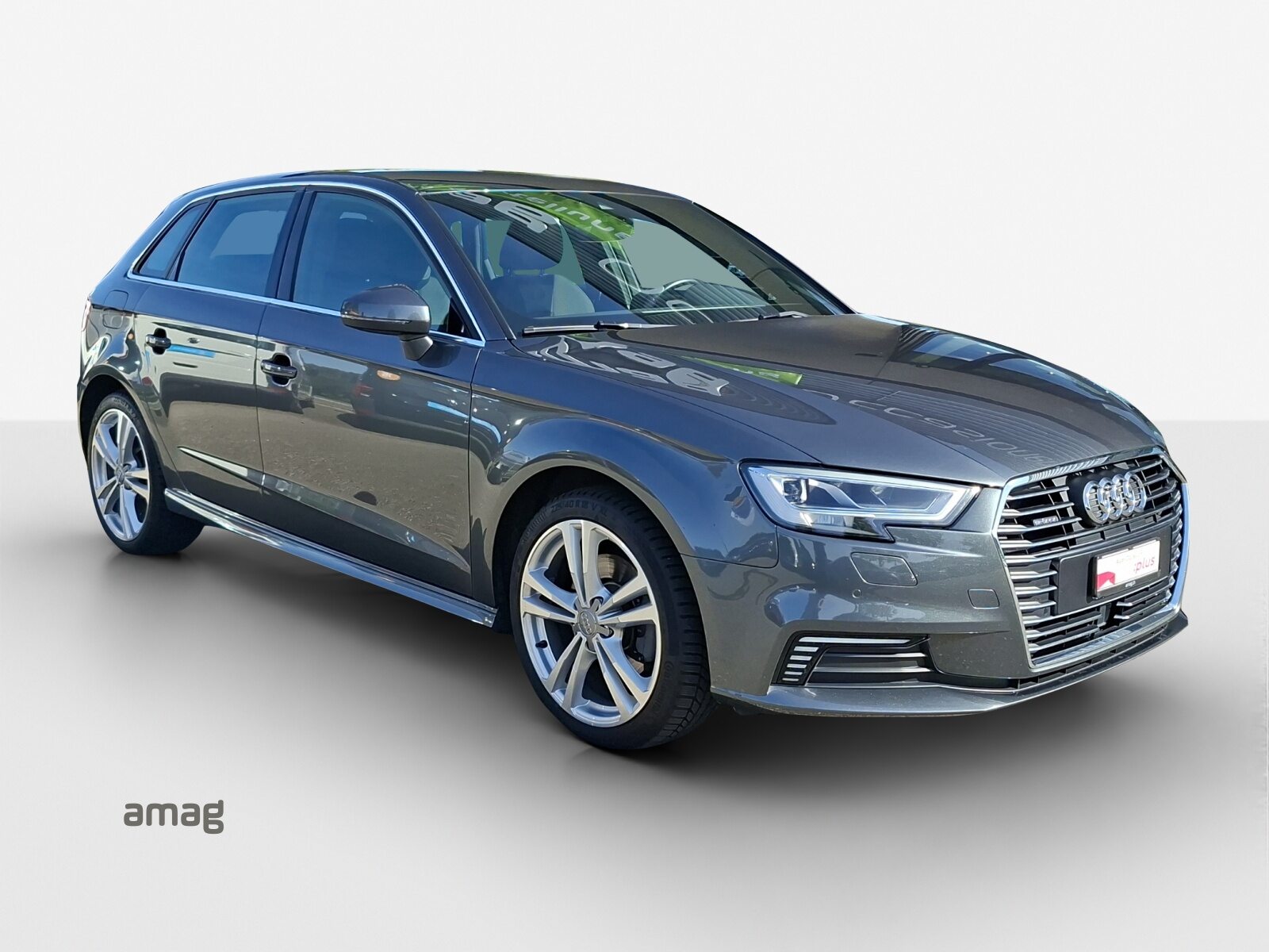 AUDI A3 Sportback 40 TFSI e sport, Full-Hybrid Petrol/Electric, Second hand / Used, Automatic - 7